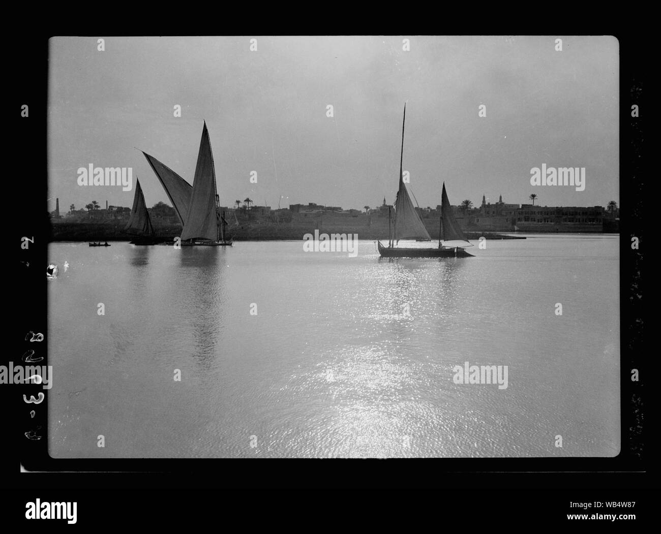 Egypt. River scenes. The Nile. Scenes along the Cairo banks Abstract/medium: G. Eric and Edith Matson Photograph Collection Stock Photo