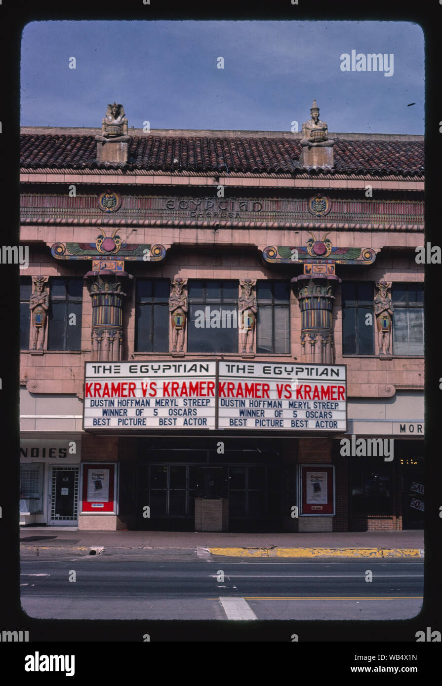 Egyptian theater hires stock photography and images Alamy