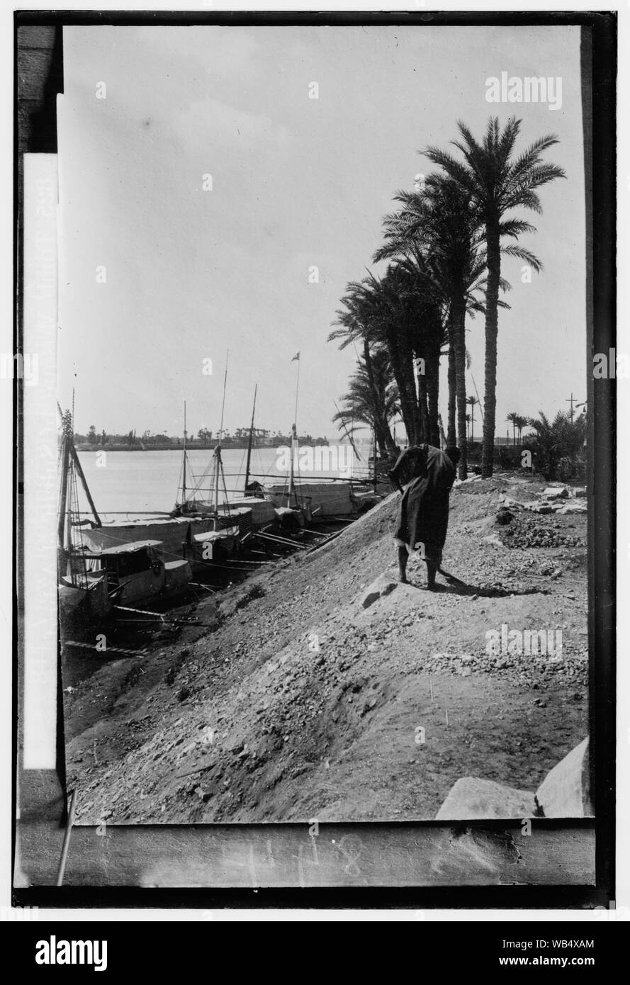 Egyptian views. Cairo (Masr). Looking up the Nile, Cairo Abstract/medium: G. Eric and Edith Matson Photograph Collection Stock Photo