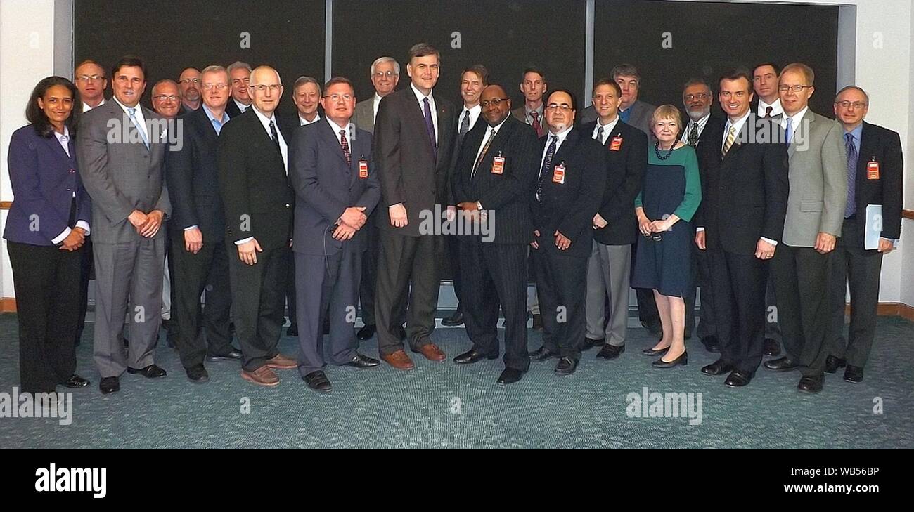 DuPont Experimental Station Visit (8726284192 Stock Photo Alamy