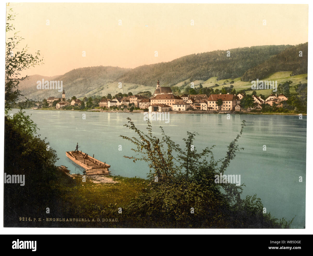 Engelhartzell (i.e., Engelhartszell), Upper Austria, Austro-Hungary; Forms part of: Views of the Austro-Hungarian Empire in the Photochrom print collection.; Title from the Detroit Publishing Co., Catalogue J-foreign section, Detroit, Mich. : Detroit Publishing Company, 1905.; Print no. 9214. Stock Photo