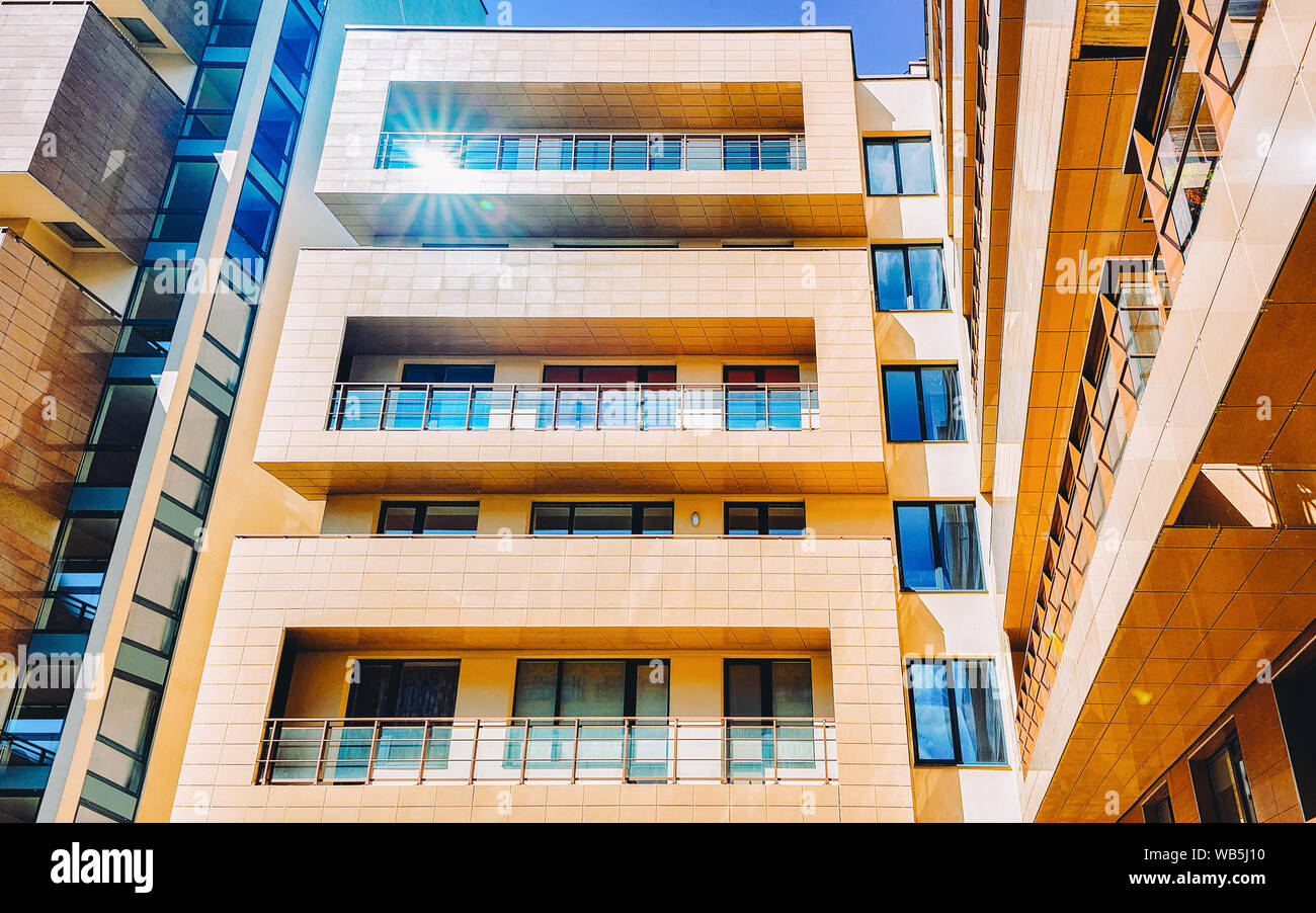 Gallery Detail: Prestige Apartment Buildings Hi Res Stock Photography And Images