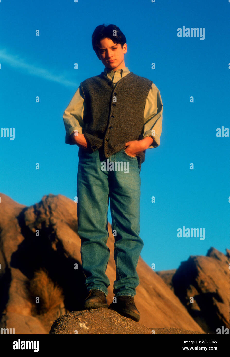 Los Angeles, California, USA 9th November 1994 (Exclusive) Actor Elijah Wood poses at a photo shoot on November 9, 1994 in Los Angeles, California, USA. Photo by Barry King/Alamy Stock Photo Stock Photo