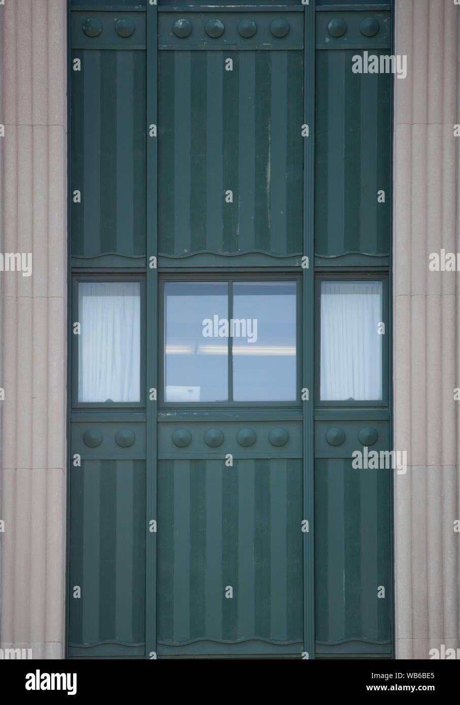 Courthouse Window Binghamton courthouse hi-res stock photography and images - Alamy
