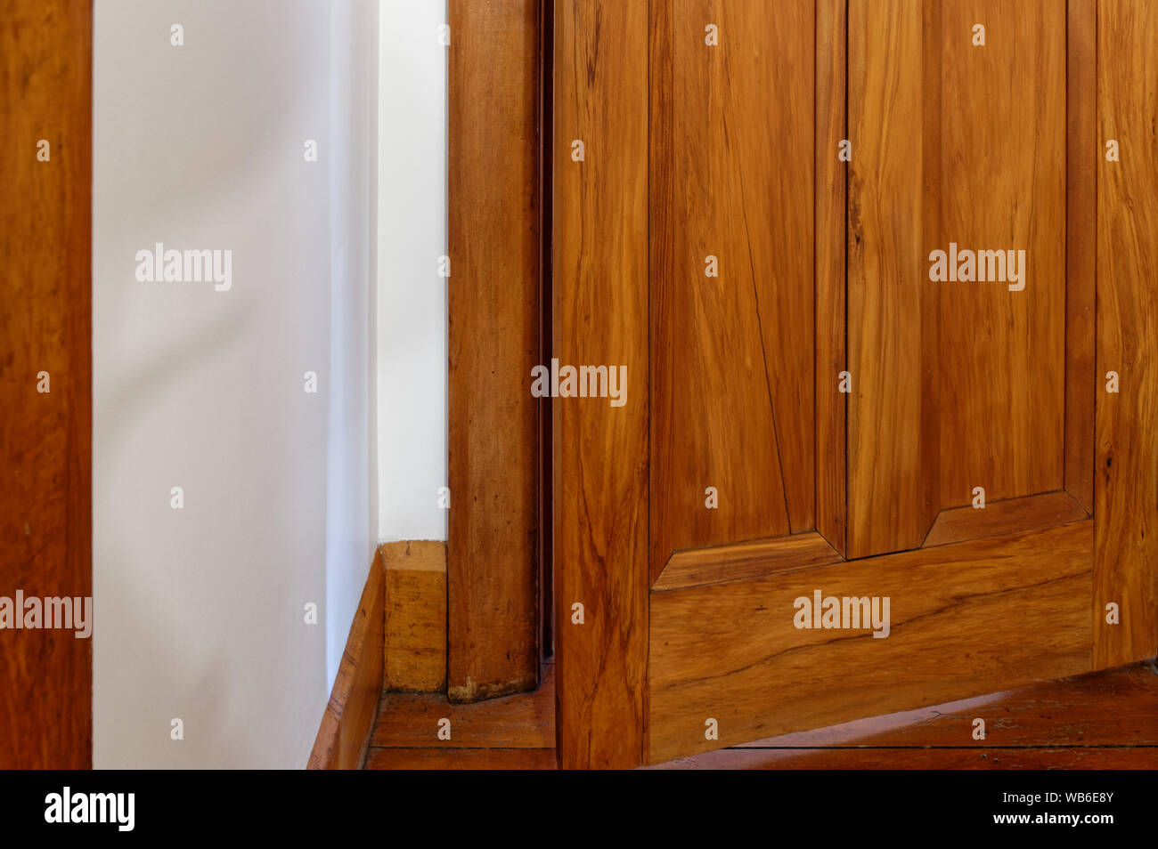 Door slightly open hires stock photography and images Alamy