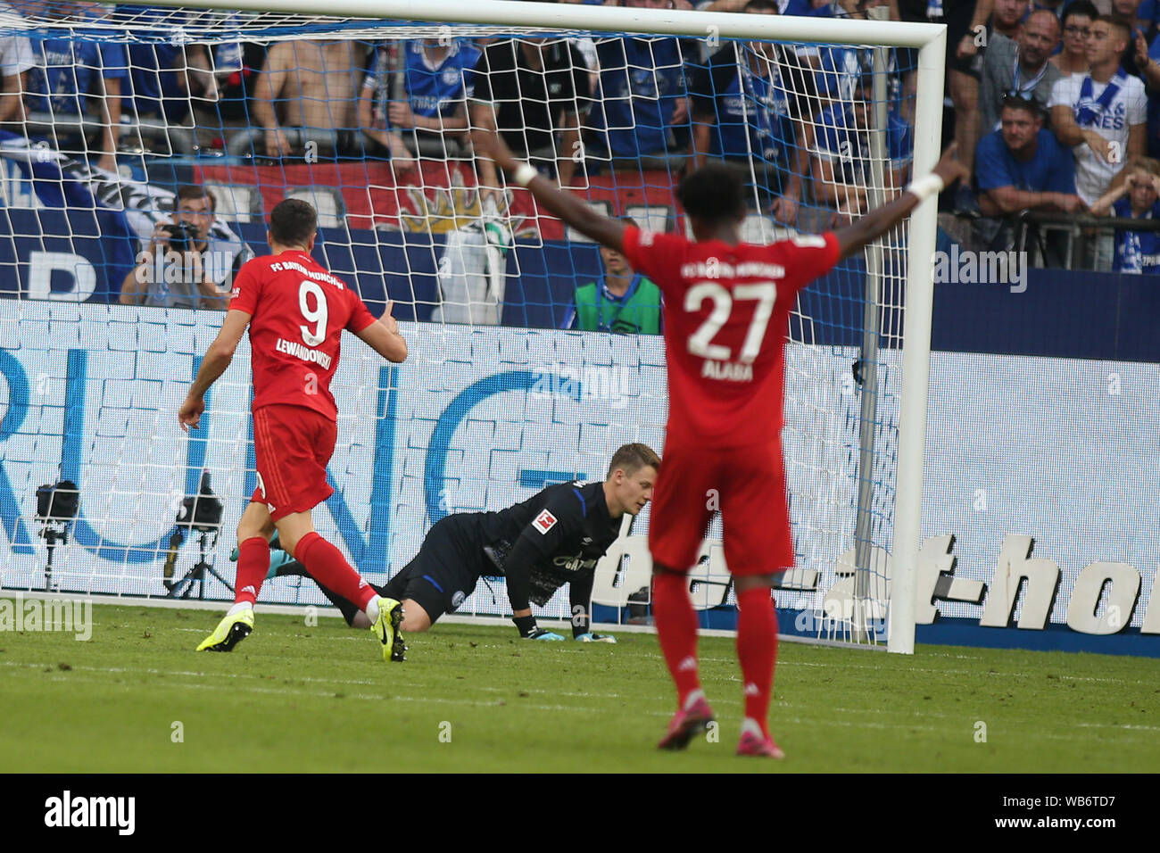 Page 3 Lewandowski Bayern High Resolution Stock Photography And Images Alamy Page 3 Lewandowski Bayern High Resolution Stock Photography And Images Alamy