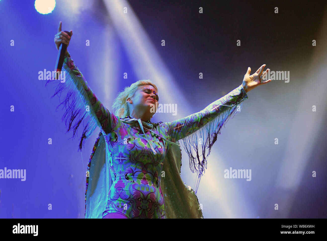 Rio de Janeiro, September 23, 2017. Vocalist Li Saumet of the band Bomba Estéreo, during the performance of his show on the Sunset stage of Rock in Ri Stock Photo
