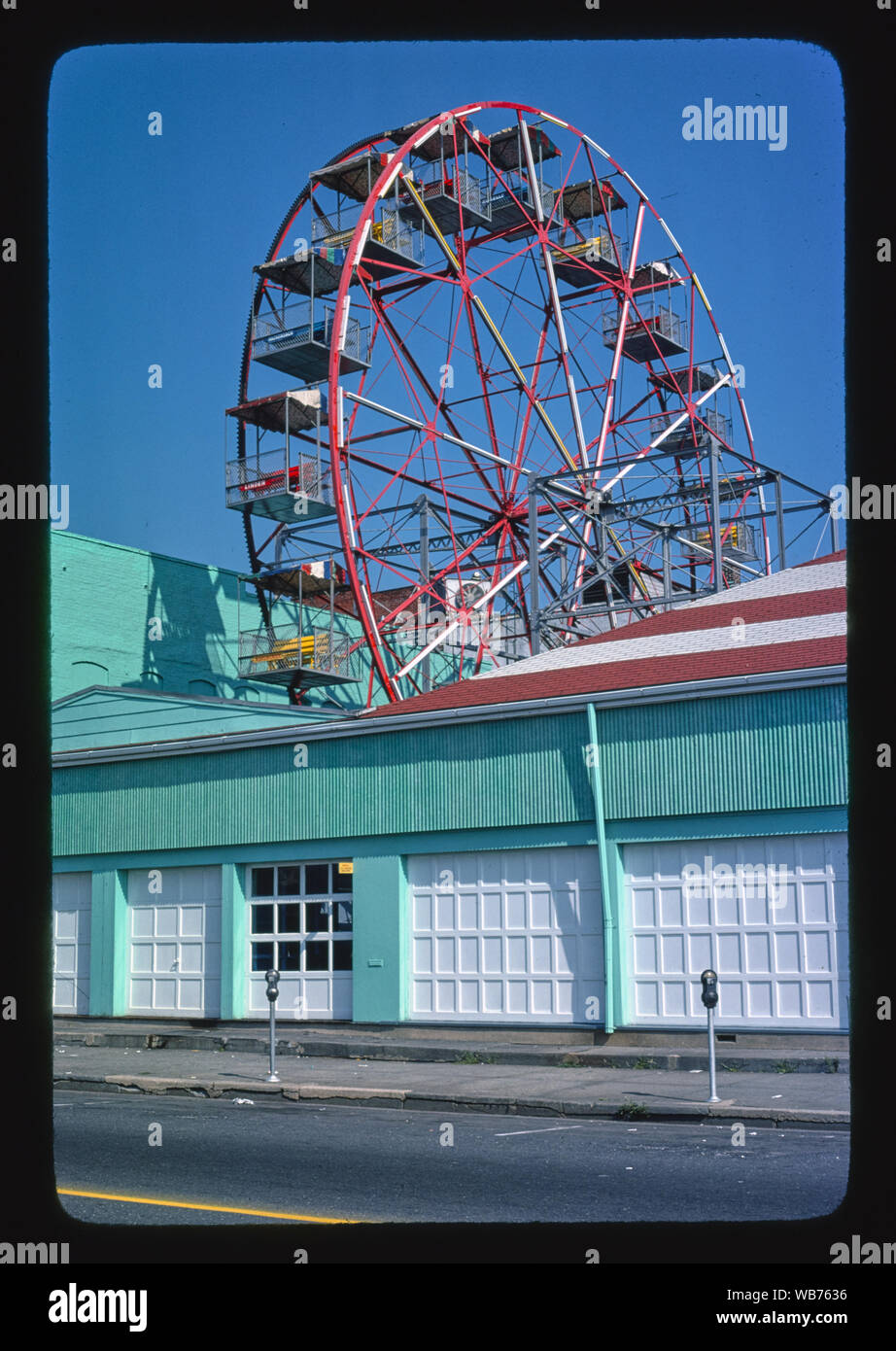 Early 1900s amusement park hi-res stock photography and images - Alamy