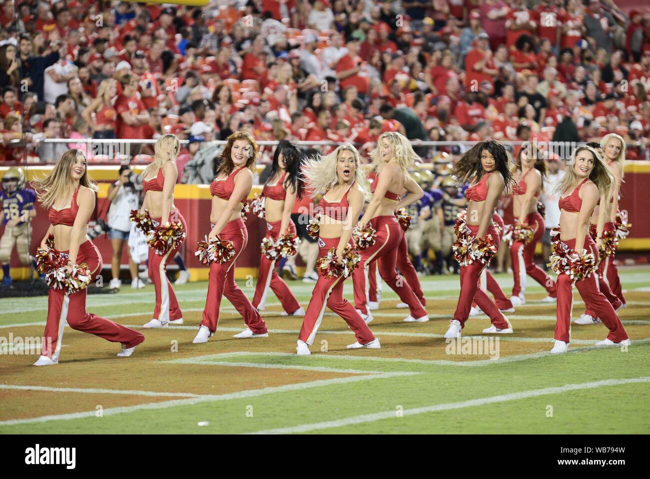 Kansas City, USA. 24th August, 2019. The Kansas City cheerleaders perform before the end of the first half during a week 3 preseason game where the San Fransisco 49ers visited the Kansas City Chiefs held at Arrowhead Stadium in Kansas City, MO Richard Ulreich/CSM Credit: Cal Sport Media/Alamy Live News Stock Photo