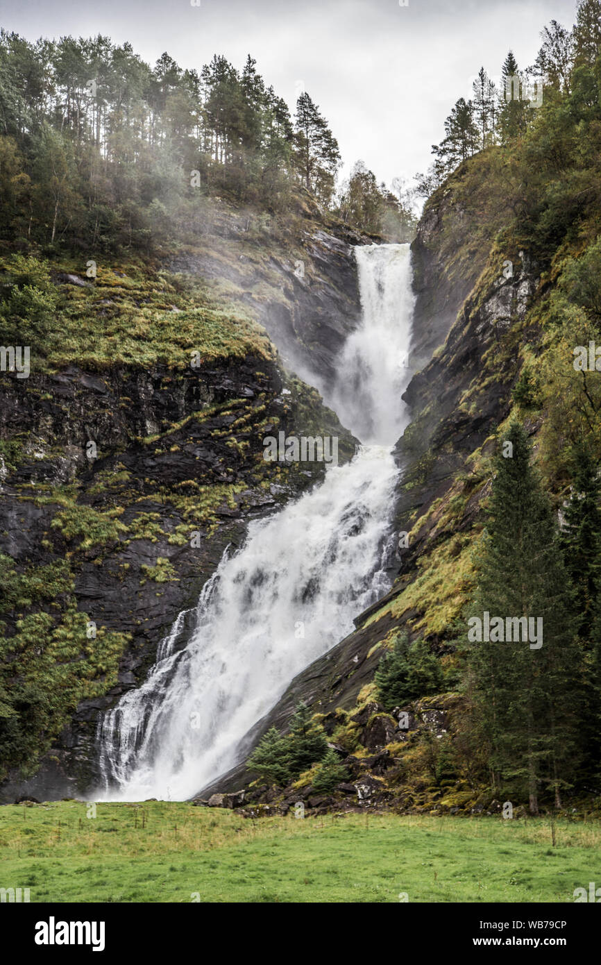 Eight waterfall hi-res stock photography and images - Alamy