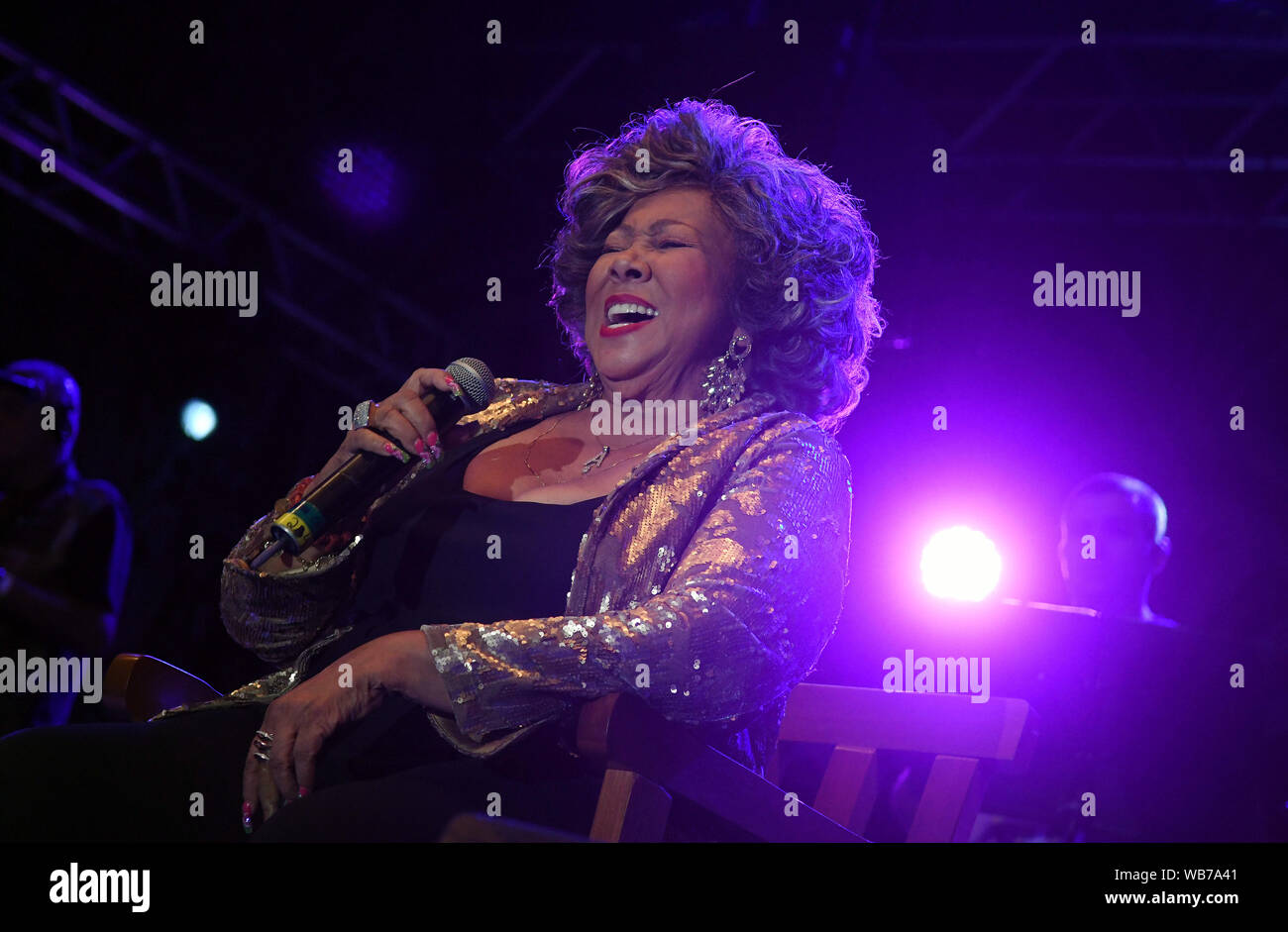 Rio de Janeiro, Brazil, December 8, 2018. Singer Alcione during her show at Maracanãzinho Stadium. Stock Photo