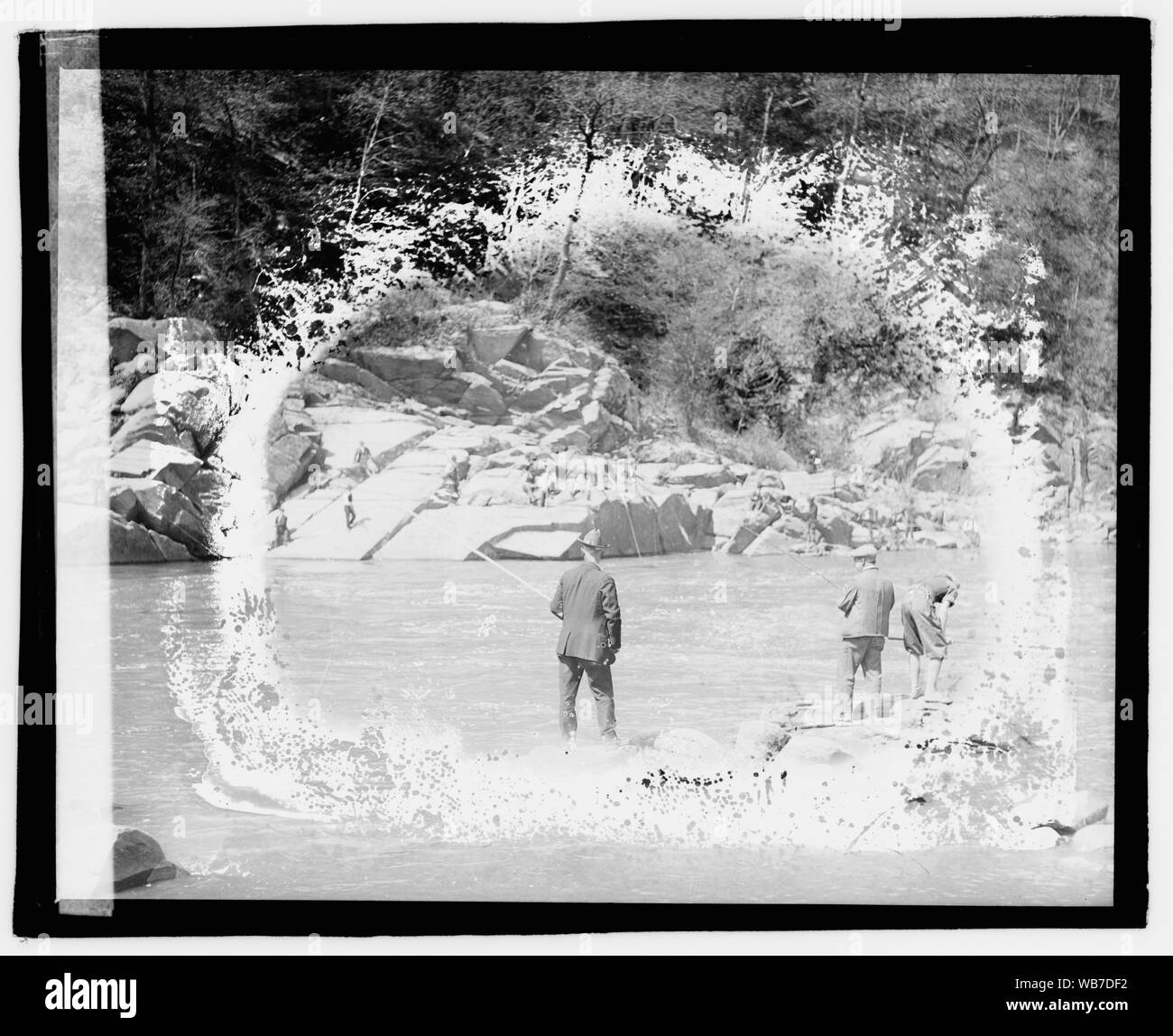 Fishing boat commercial fish Black and White Stock Photos & Images - Alamy