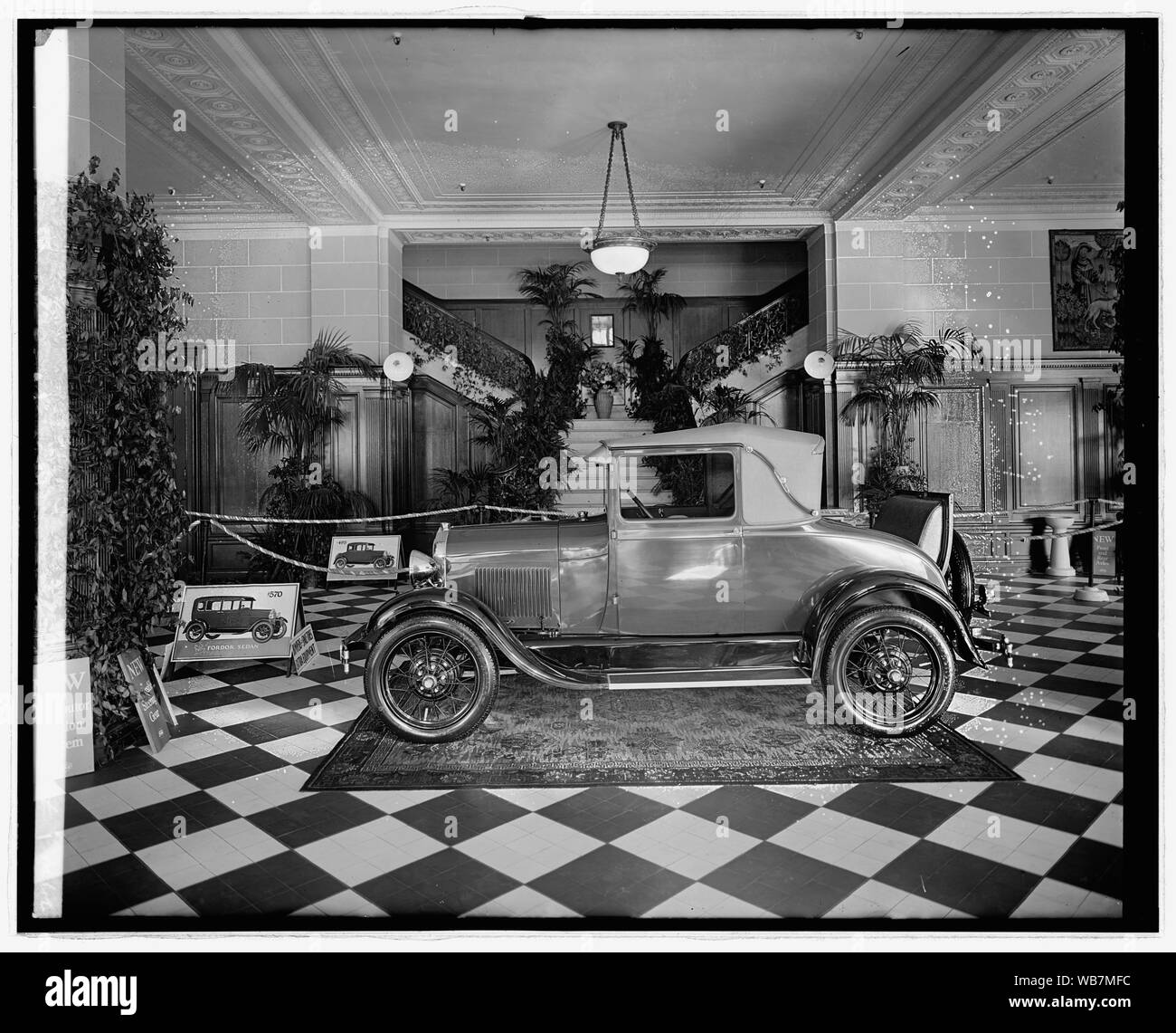 Ford Motor Co. Abstract/medium: 1 negative : glass ; 8 x 10 in. or smaller Stock Photo