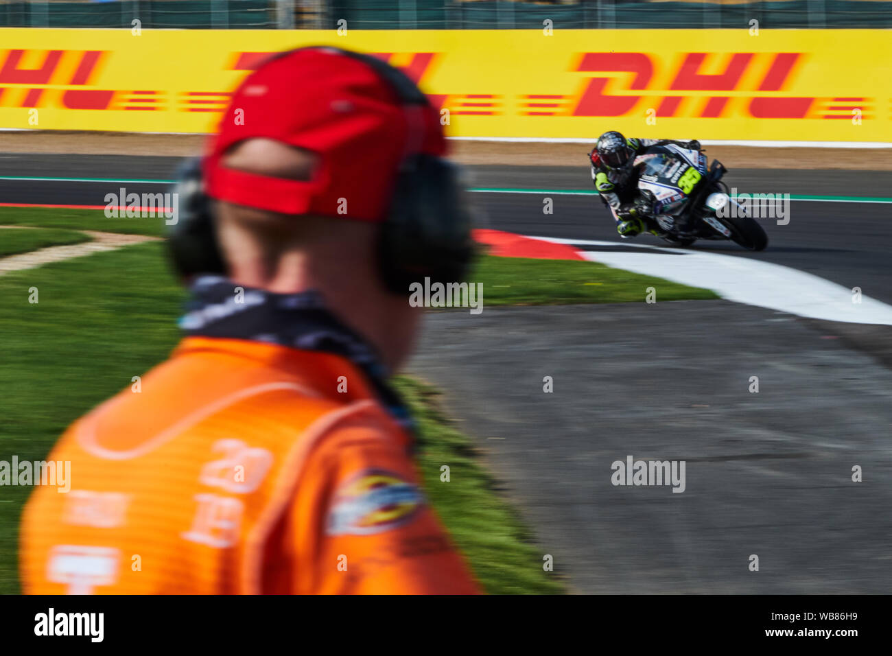 Towcester, Northamptonshire, UK. 25th Aug, 2019. Cal Crutchlow (GBR) and LCR Honda Castrol during the 2019 GoPro British Grand Prix Moto GP at Silverstone Circuit. Credit: Gergo Toth/Alamy Live News Stock Photo