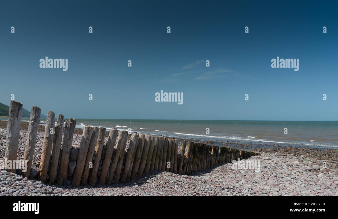Porlock Ridge Coastal groynes on Porlock ridge, Somerset, UK Stock Photo - Alamy
