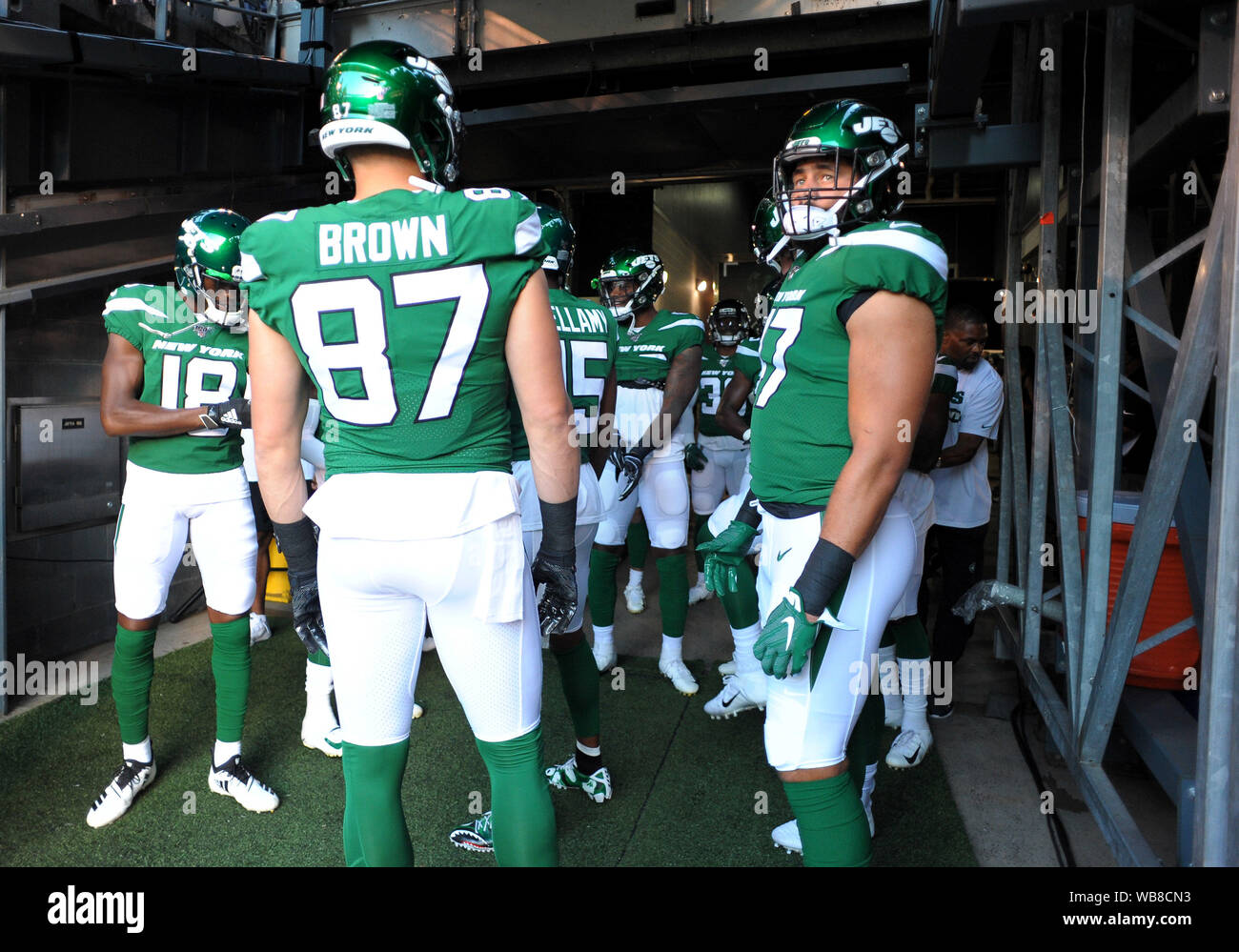 East Rutherford, NJ, USA. 24th August, 2019. New York Jets Tight End DANIEL BROWN (87) waits to get on the field for the game against the New Orleans Saints. The game was played at Met Life Stadium, East Rutherford, NJ (Credit Image: © Bennett CohenZUMA Wire) Credit: ZUMA Press, Inc./Alamy Live News Credit: ZUMA Press, Inc./Alamy Live News Stock Photo
