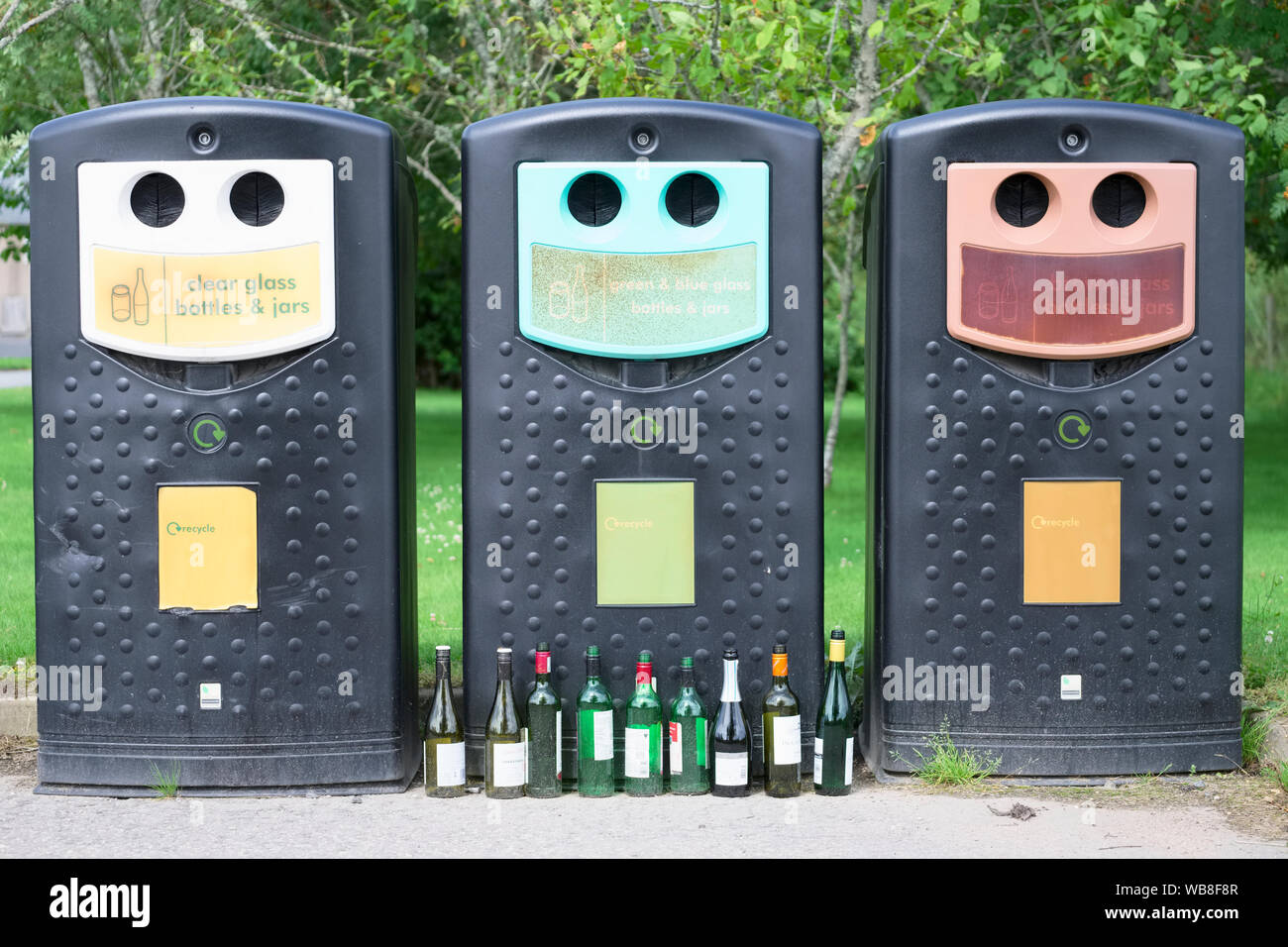Bins Uk Green Brown High Resolution Stock Photography and Images Alamy