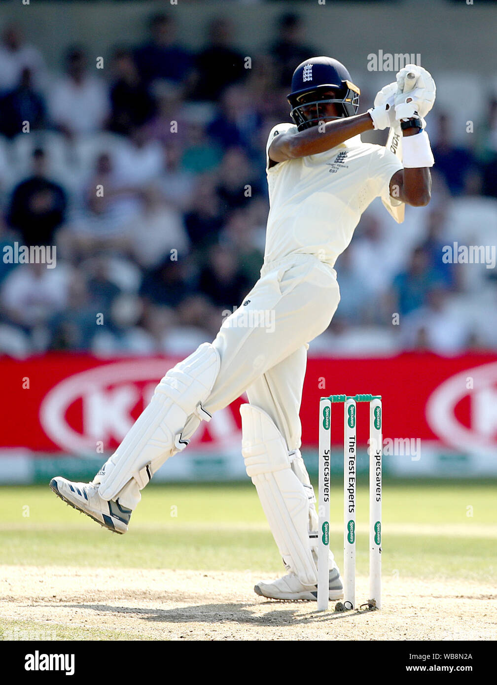 England's Jofra Archer in batting action during day four of the third Ashes Test match at Headingley, Leeds. Stock Photo