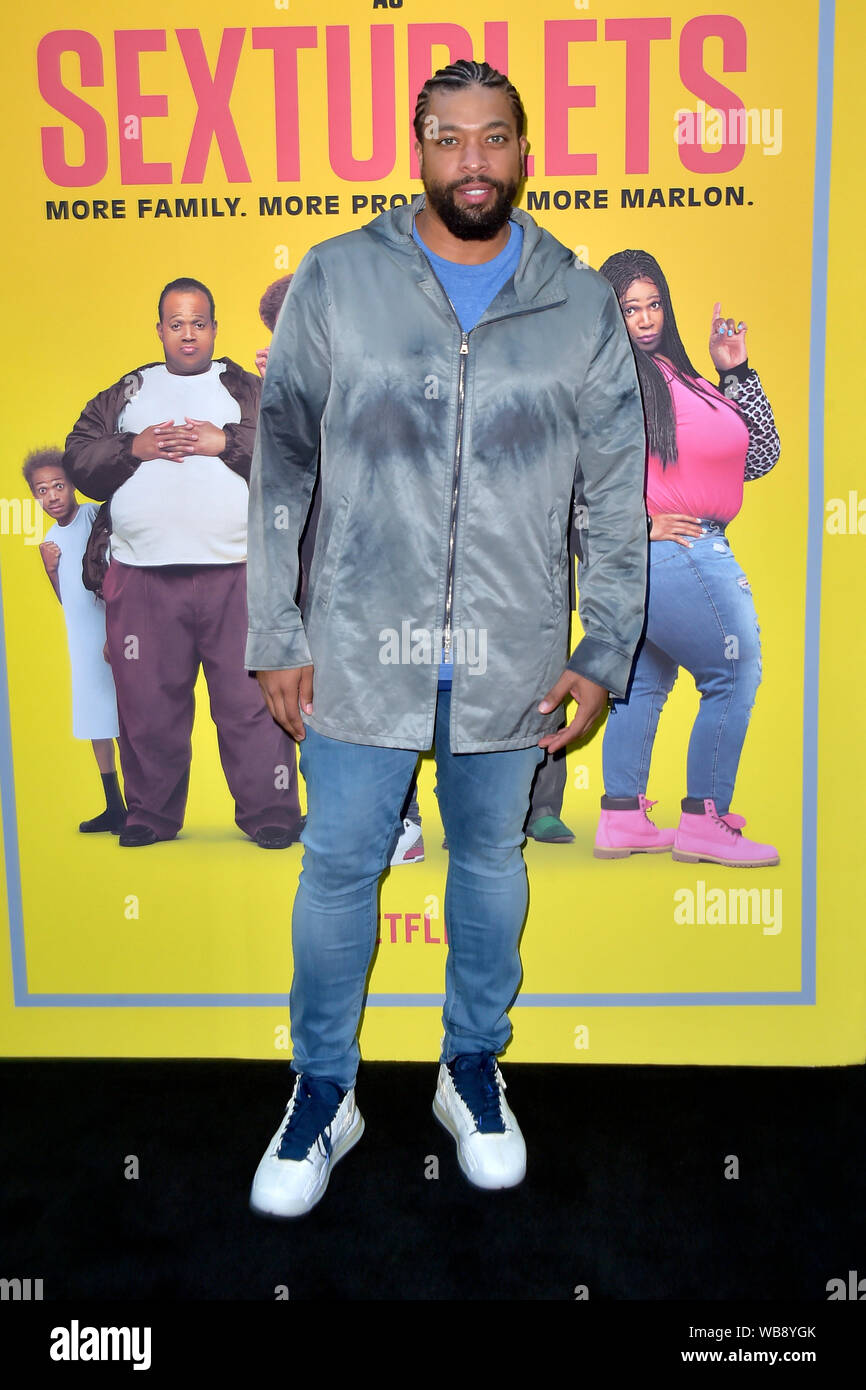 DeRay Davis attending the 'Sextuplets' premiere at Arclight Hollywood