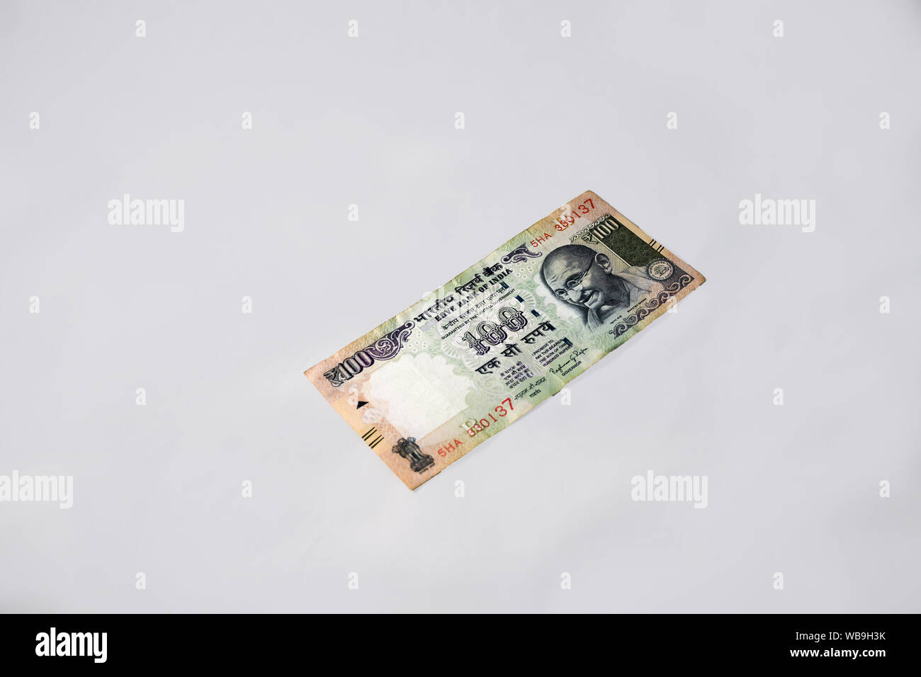 Old Indian One Hundred Rupee Currency Note Stock Photo