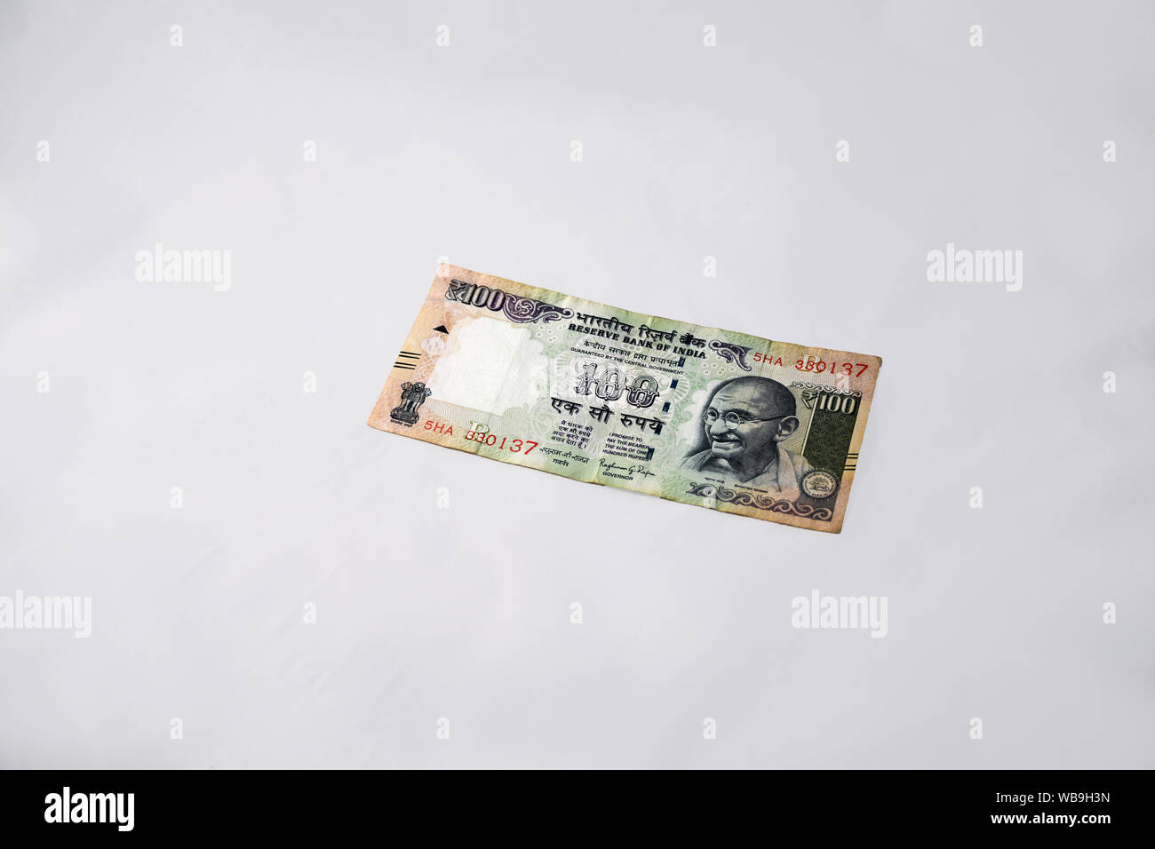 Old Indian One Hundred Rupee Currency Note Stock Photo