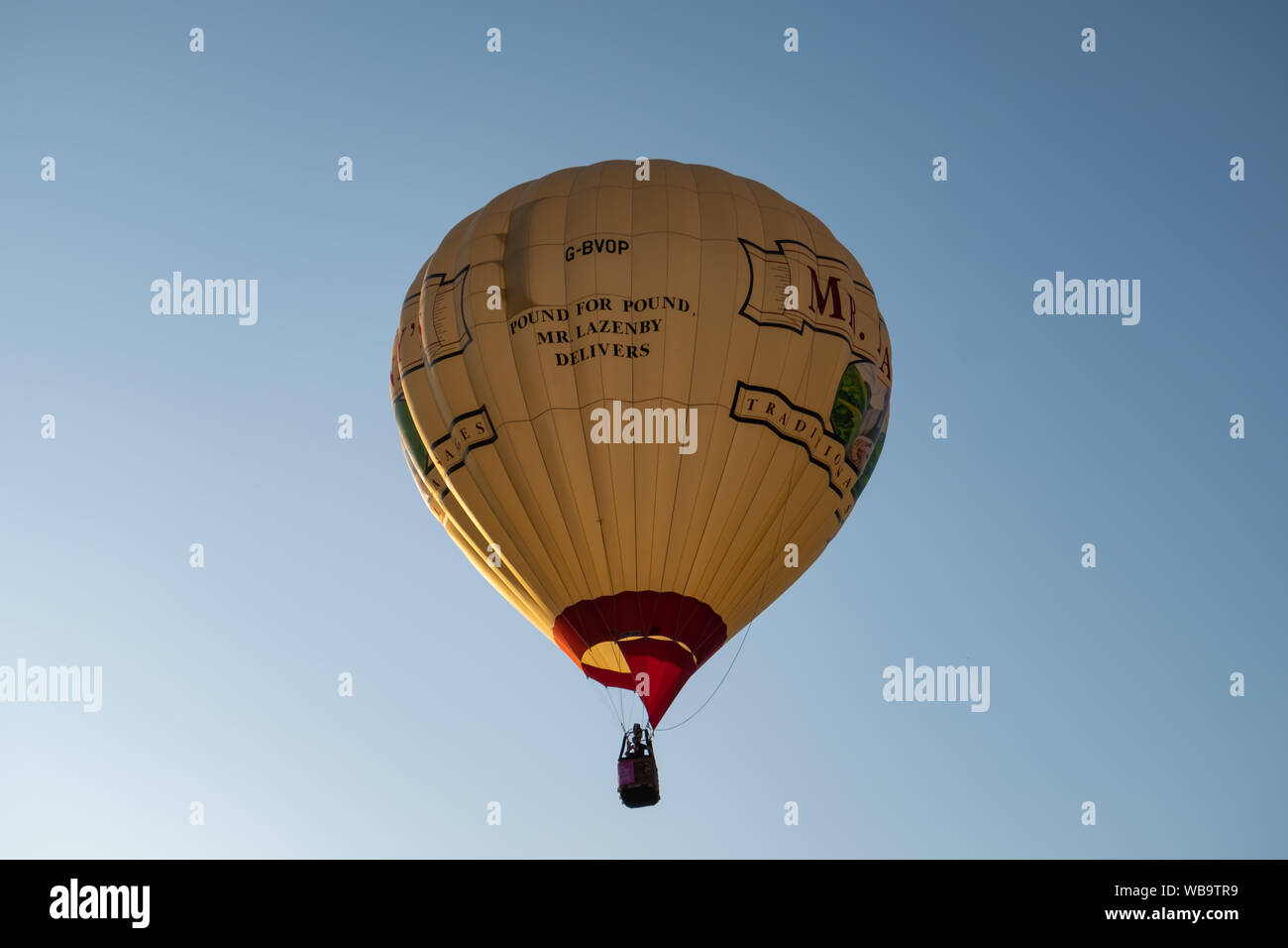 hot air balloon scotland