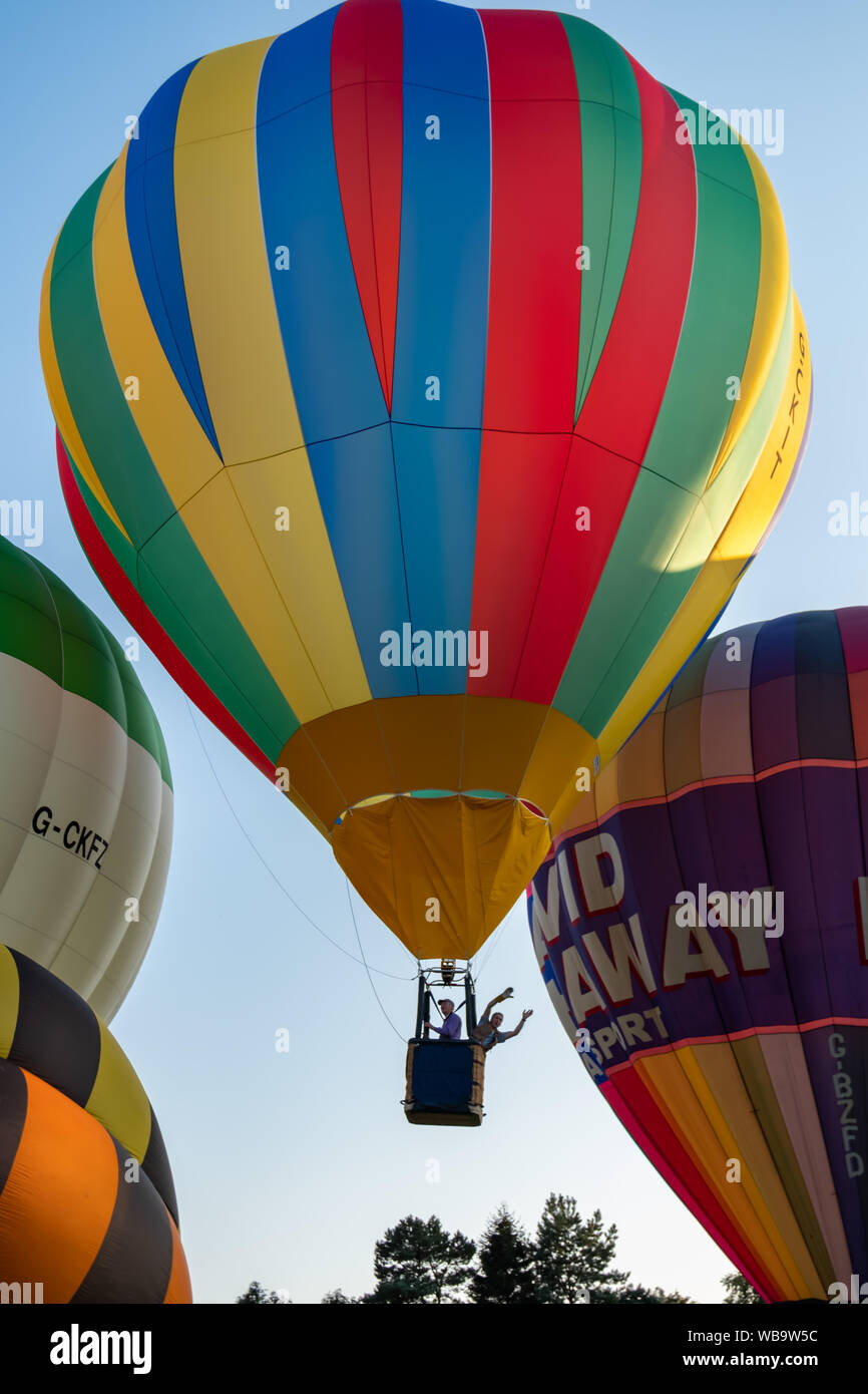 hot air balloon scotland