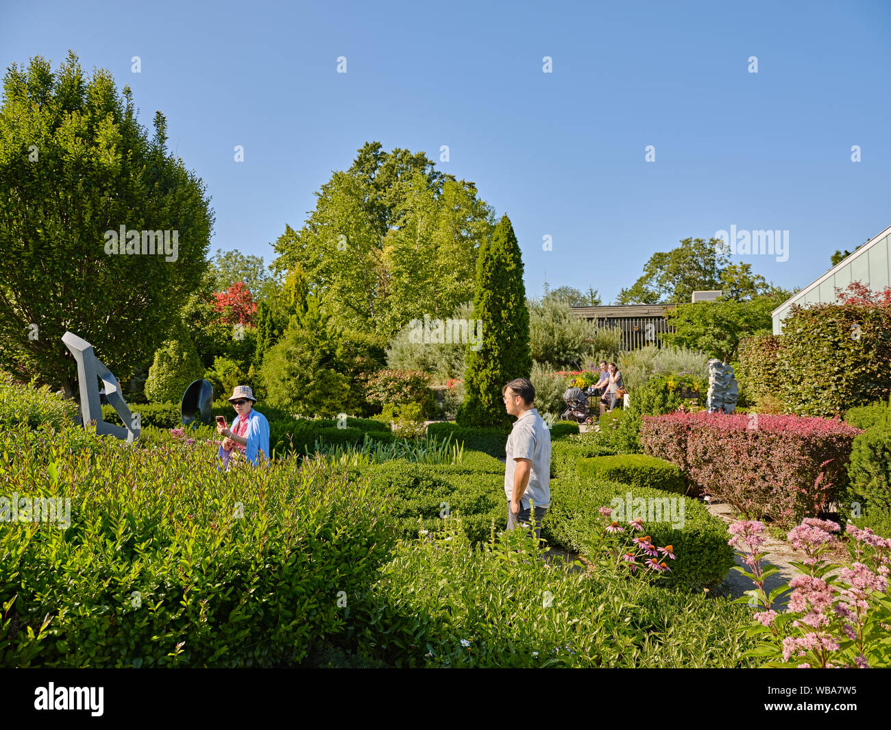 Edwards Gardens Toronto High Resolution Stock Photography and Images