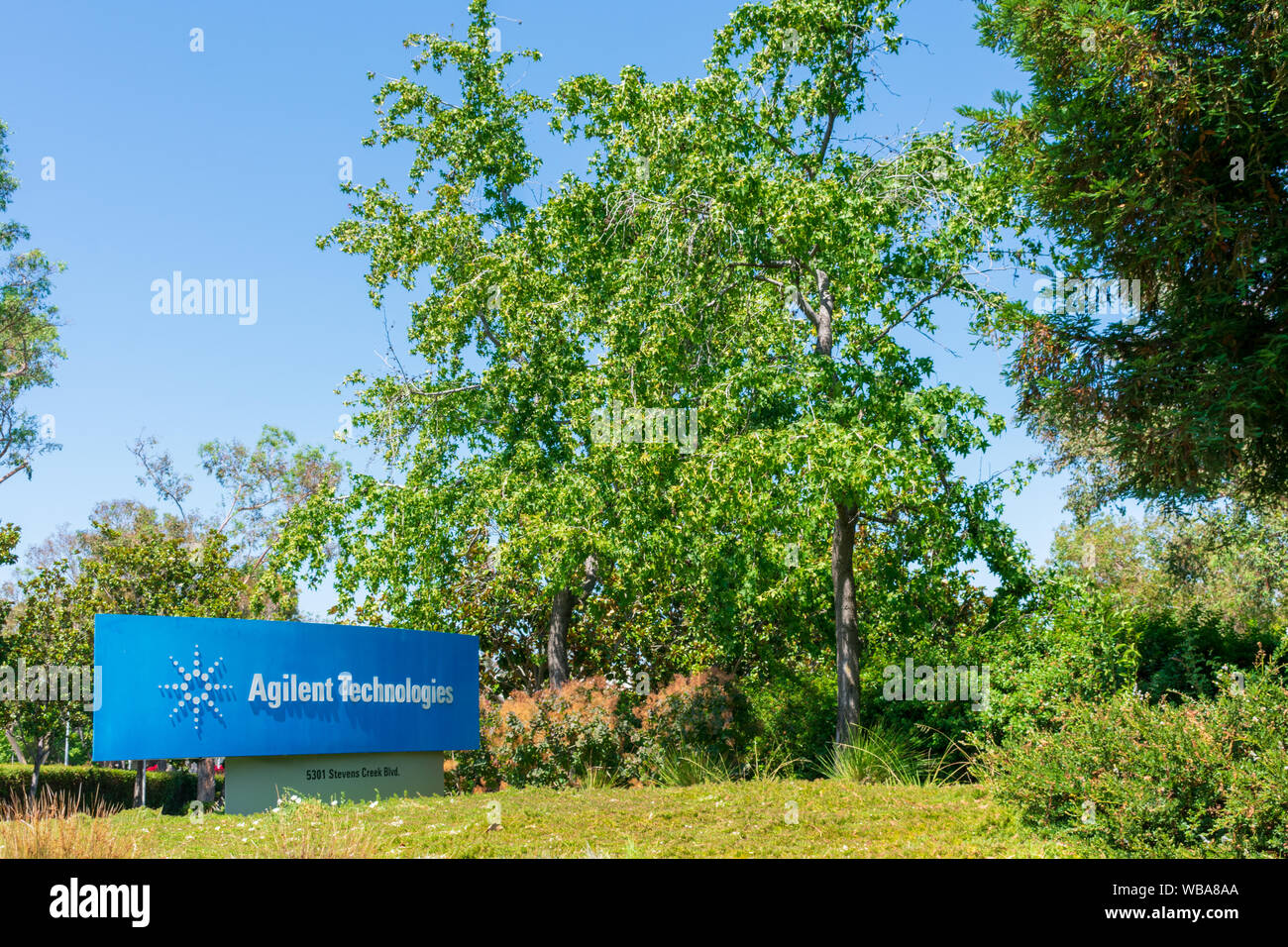 Agilent Technologies sign at entrance to Silicon Valley headquarters Stock Photo