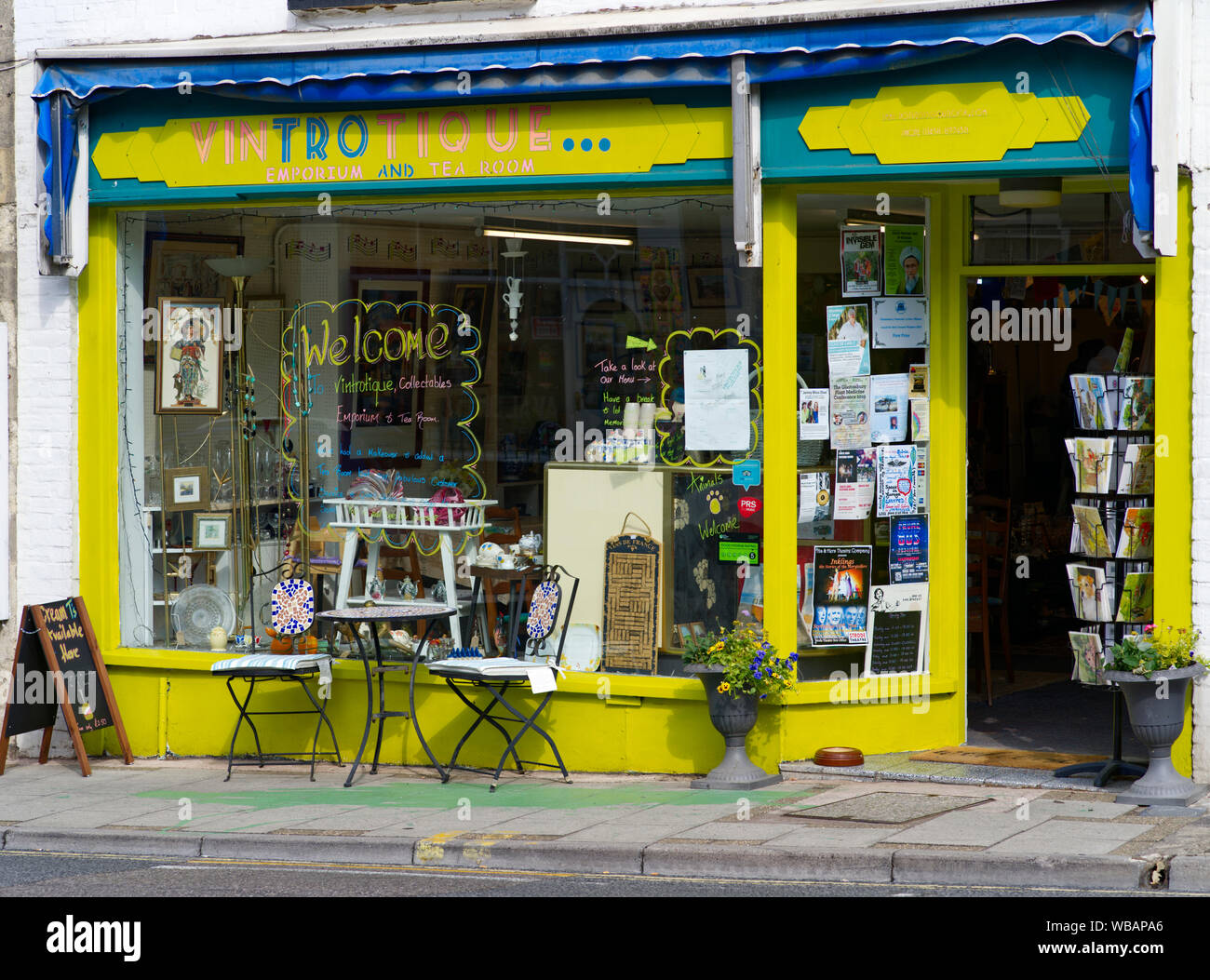 Vintrotique a vintage and retro shop located on Glastonbury's high-street. Stock Photo