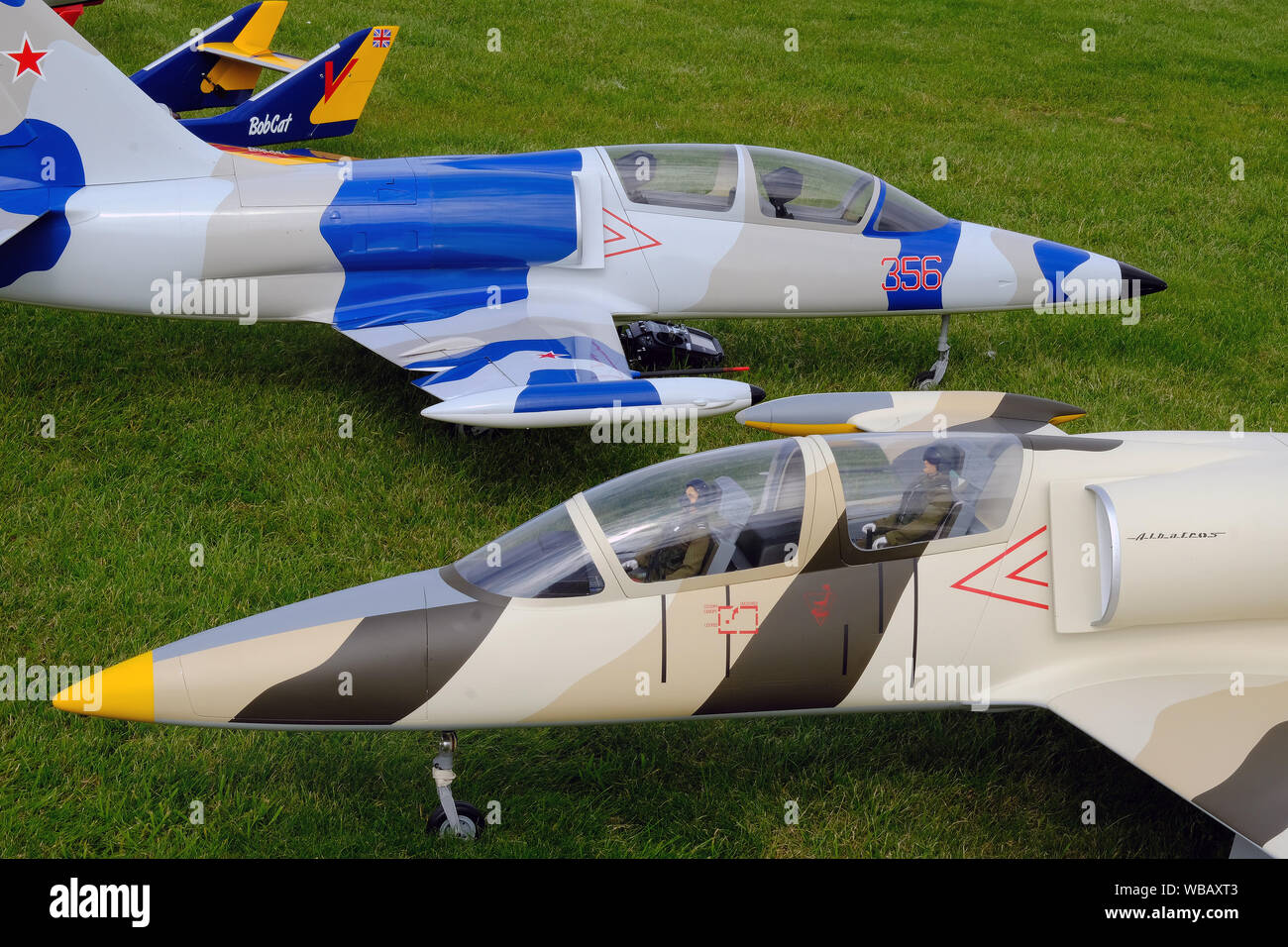 scale model jet engine
