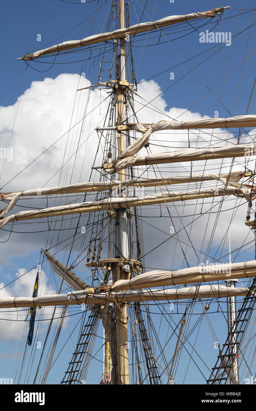 Frigate sailing ship masts. Marine vessel rigging Stock Photo Alamy