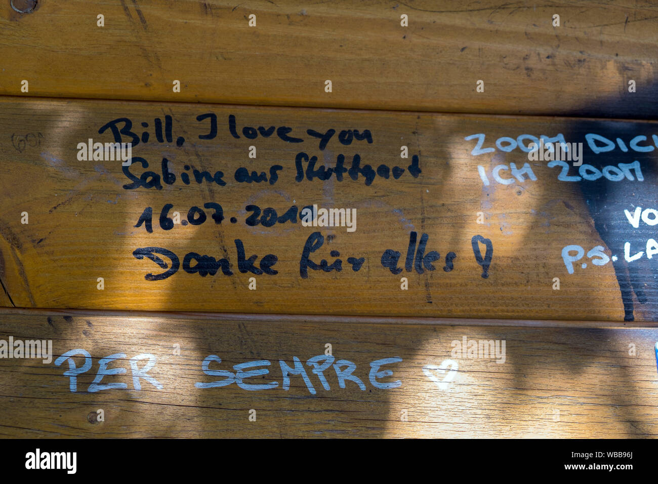 https://c8.alamy.com/comp/WBB96J/loitsche-germany-22nd-aug-2019-fans-from-home-and-abroad-also-immortalised-themselves-at-the-new-bus-shelter-in-loitsche-which-stands-in-front-of-the-twins-former-home-the-cottage-became-a-place-of-pilgrimage-with-graffiti-pictures-and-texts-the-old-house-was-destroyed-by-rioters-to-dpa-from-village-to-full-celebrity-life-bill-and-tom-kaulitz-turn-30-credit-peter-frsterdpa-zentralbilddpaalamy-live-news-WBB96J.jpg