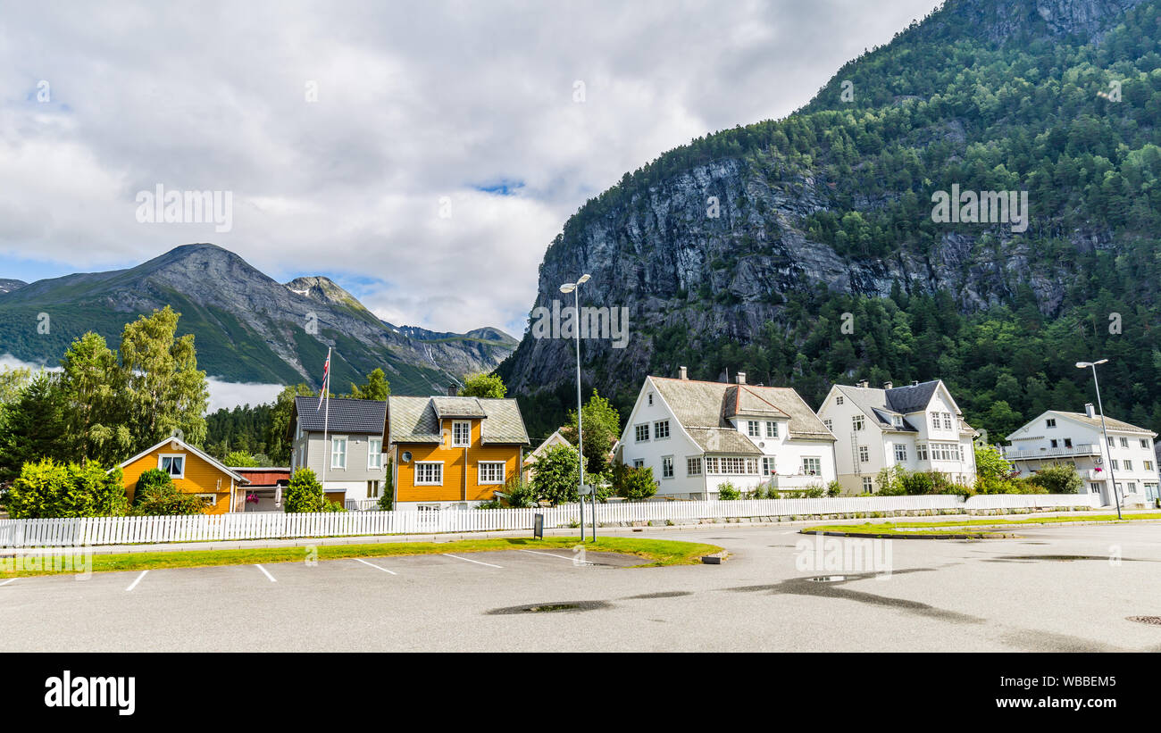 Townscape Sylte or Valldal administrative center of Norddal Municipality, More og Romsdal Norway, with Valldalen valley and shore of Norddalsfjorden Stock Photo
