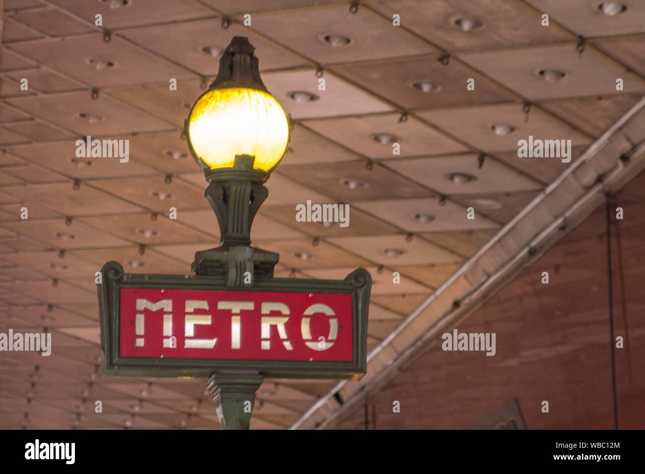 Red Paris metro subway entry sign Stock Photo