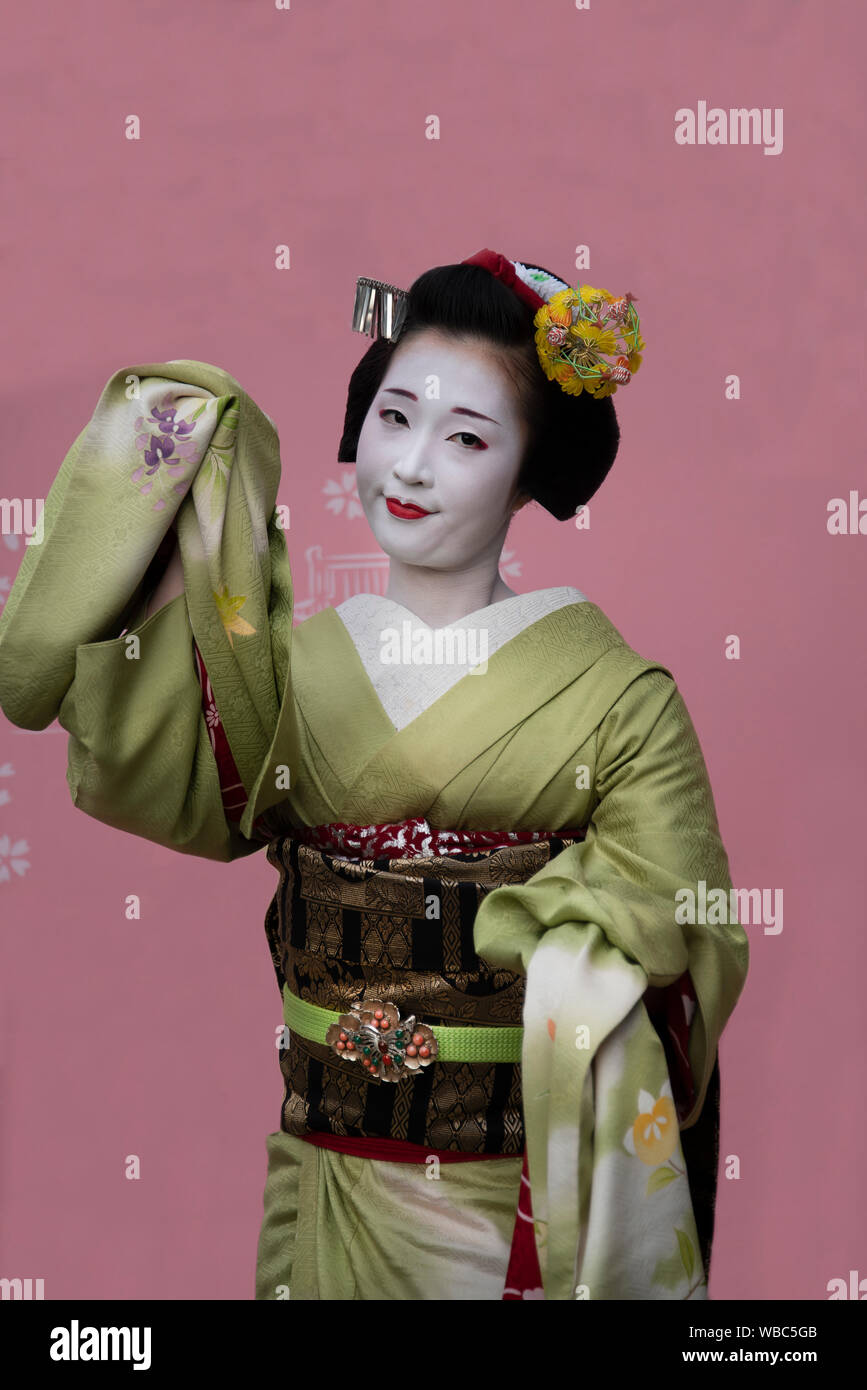 Geisha Hairstyles Stock Photos Geisha Hairstyles Stock Images