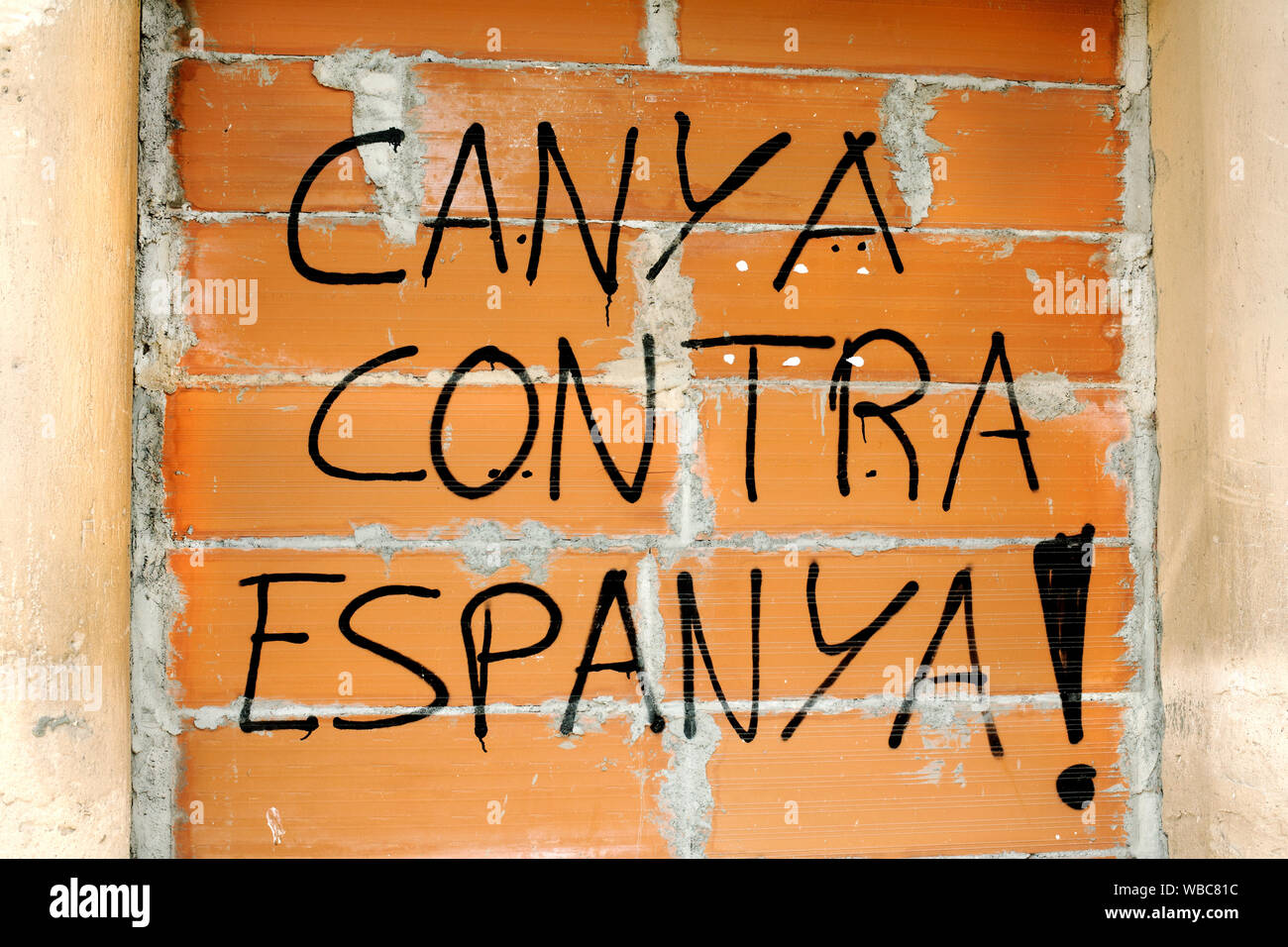 Anti Spain graffiti, Cherta, Catalonia, Spain. Stock Photo