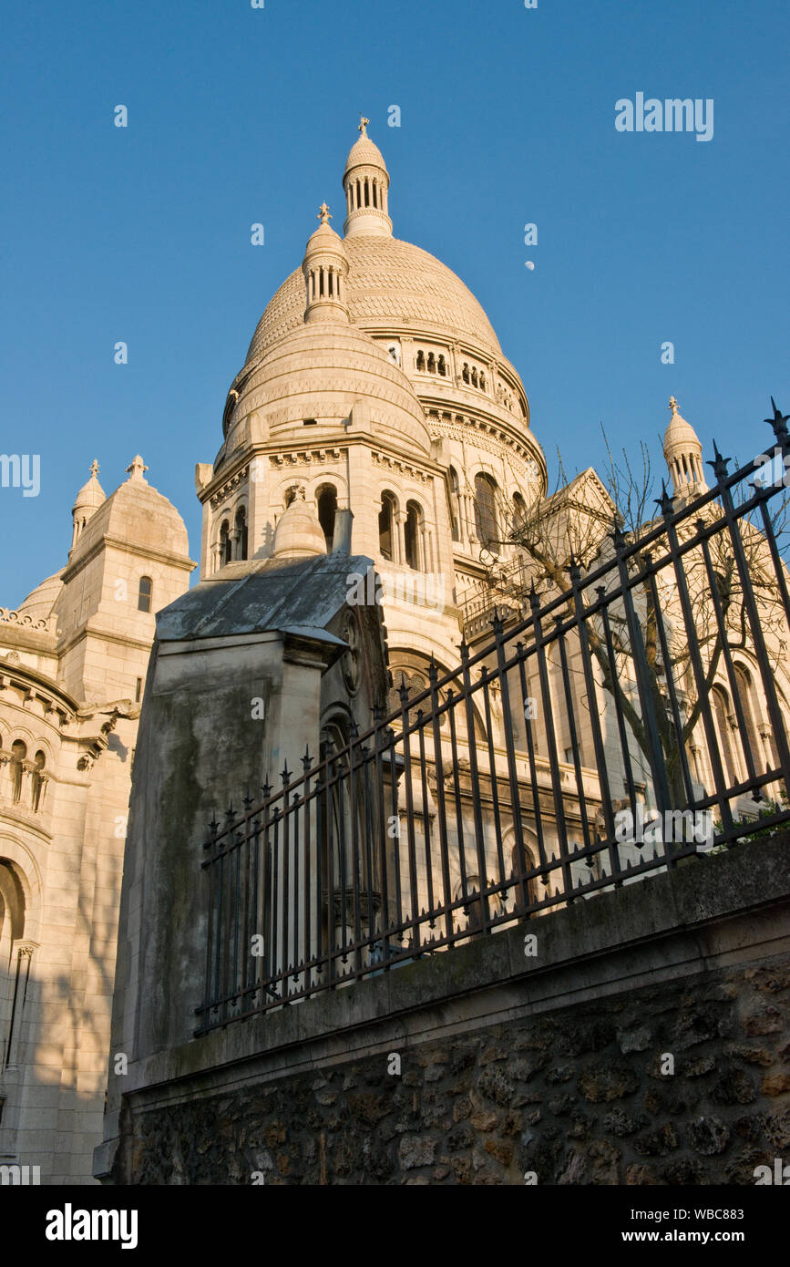 Landmark building of Sacre-Coeur (Sacred Heart of Christ) Roman Catholic church. Montmartre, Paris, France Stock Photo