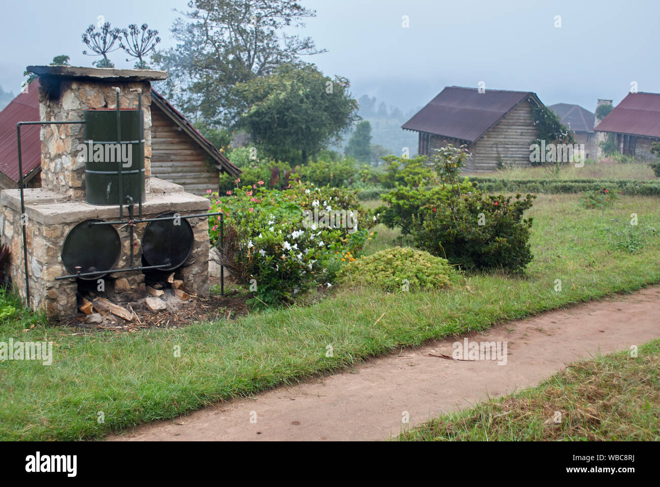 Cabins on the Fox-Farm tea estate in Mufindi (Tanzania highlands) Stock Photo