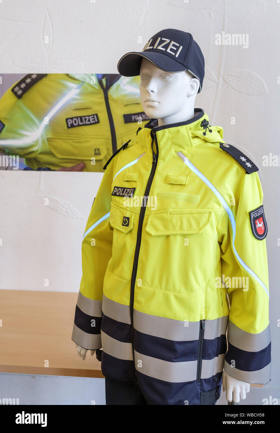 Hanover, Germany. 26th Aug, 2019. The new softshell jacket with active LED  lighting is presented on a mannequin during a press conference to modernize  the equipment of the Lower Saxony police. Credit: