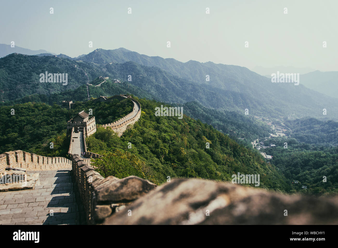 The great wall of china green hi-res stock photography and images - Alamy