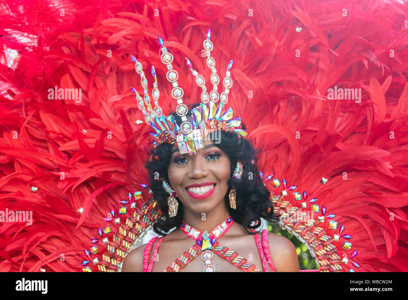 Samba feathered costume hi-res stock photography and images - Alamy