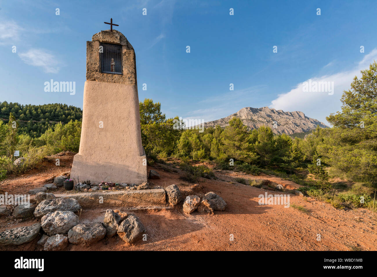 Little Chapel with virgin , Montagne Sainte Victoire, Bouche du Rhone, Provence, france Stock Photo