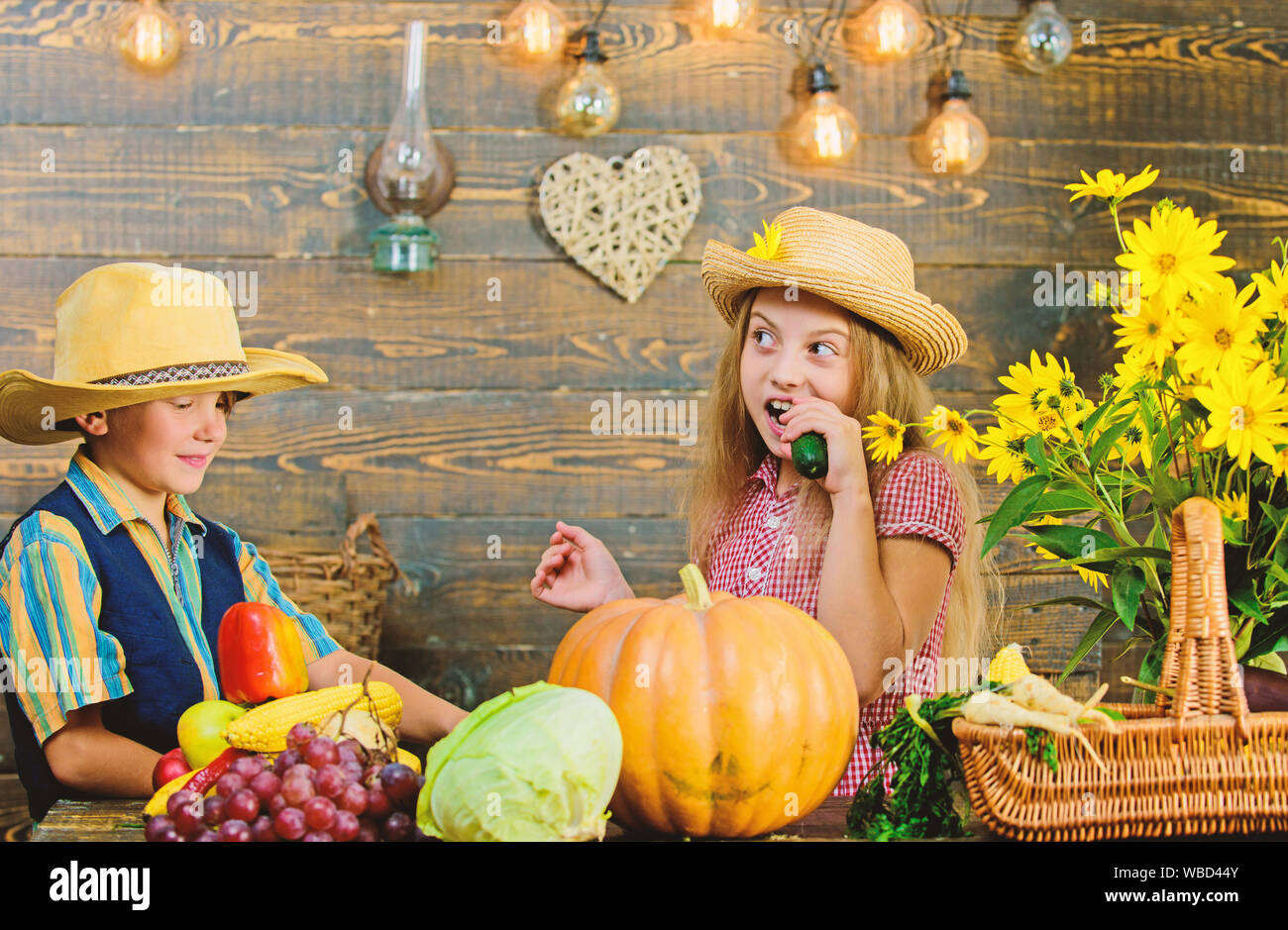 How to Style Kids for an Autumn Holiday: Trendy Tips