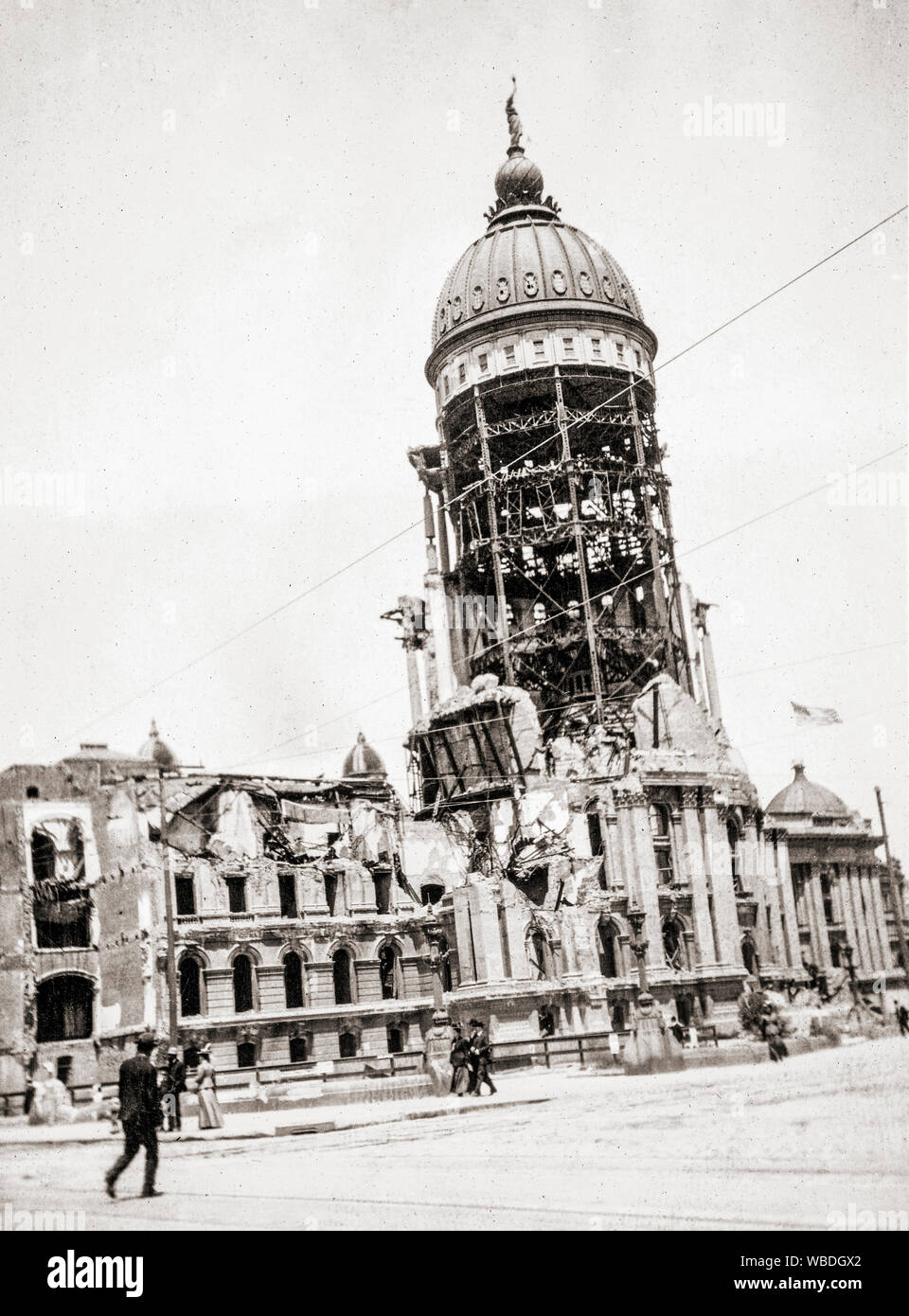 San Francisco City Hall after the earthquake of  April 18, 1906.  San Francisco, California, United States of America.  After a photogaph by Dolph Kessler, 1884-1945. Stock Photo