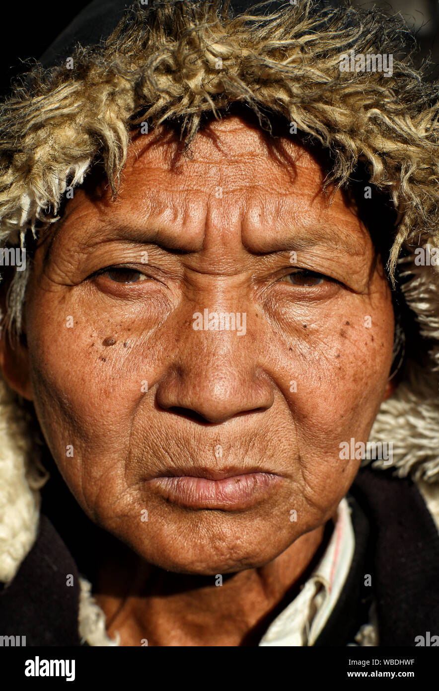 Palaung man in a village near Hsipaw, Myanmar Stock Photo