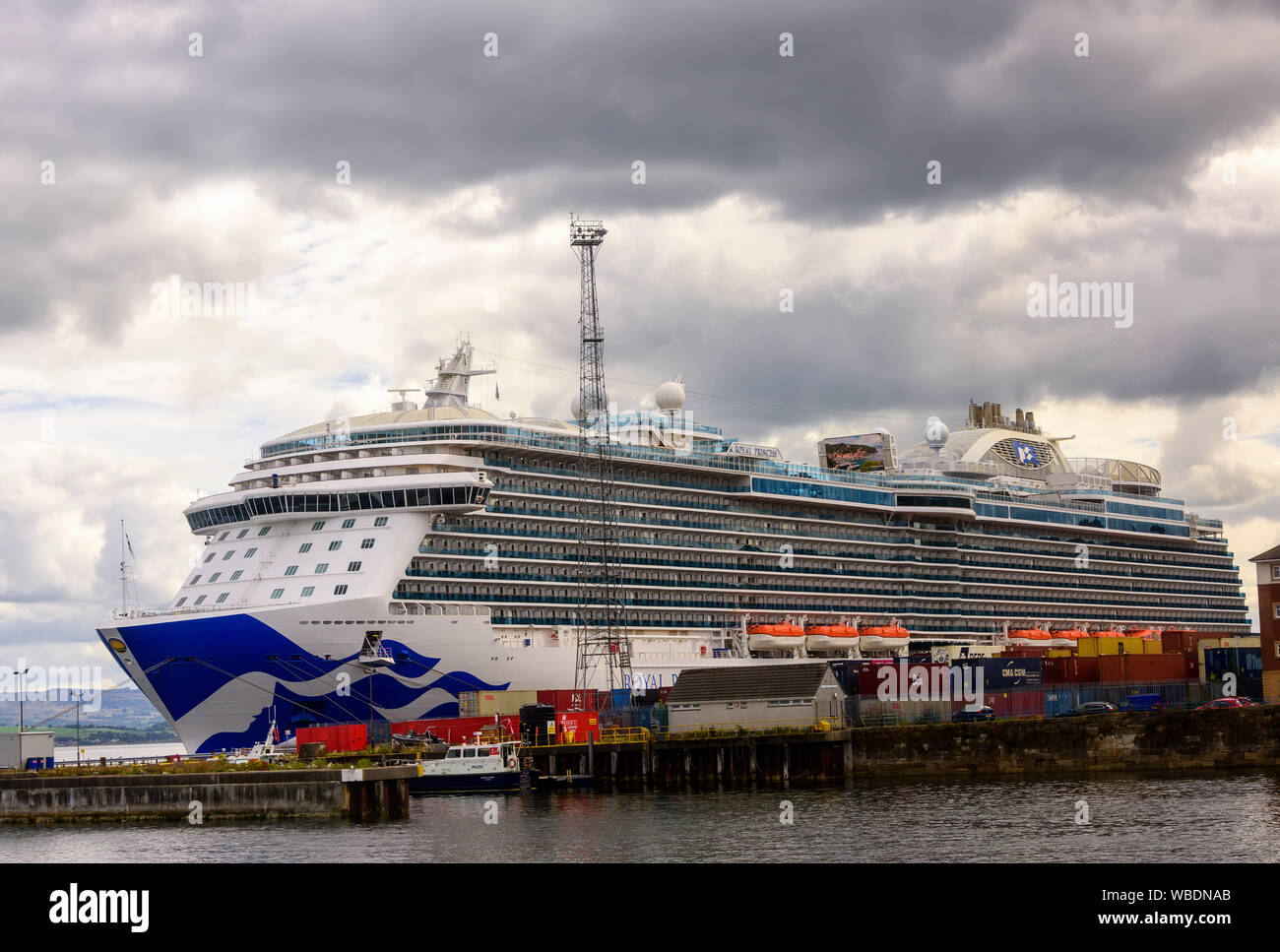 Royal Princess Cruise Ship High Resolution Stock Photography And Images Alamy