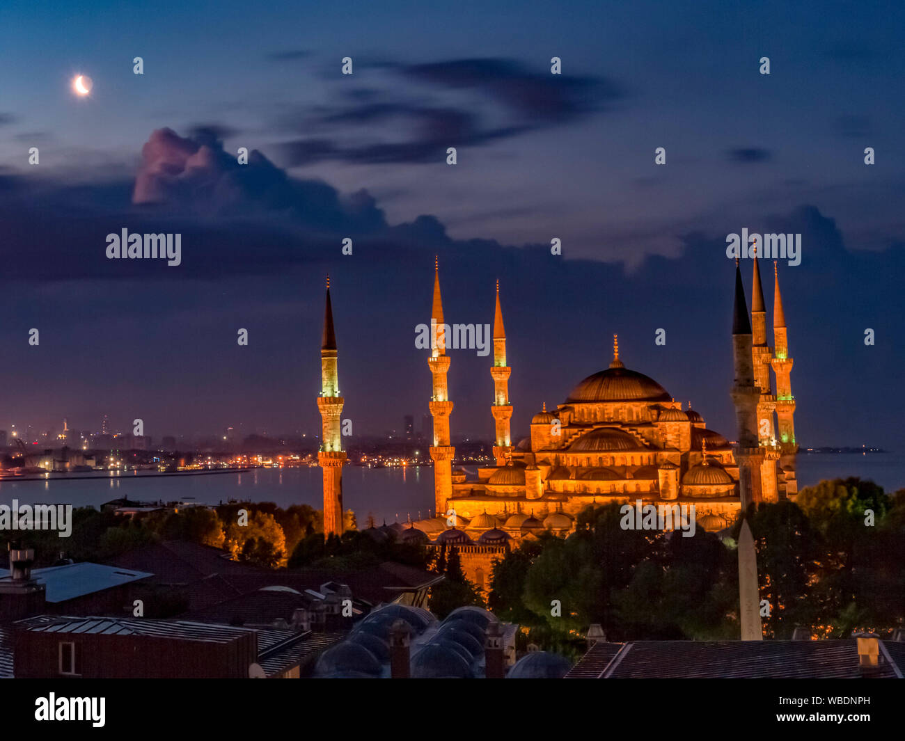 Under the dome of sultan ahmet mosque hi-res stock photography and ...