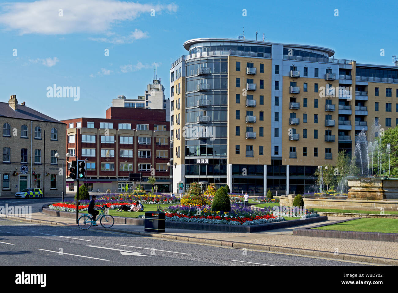 Queen's Gardens and BBC building, Hull, East Yorkshire, England UK