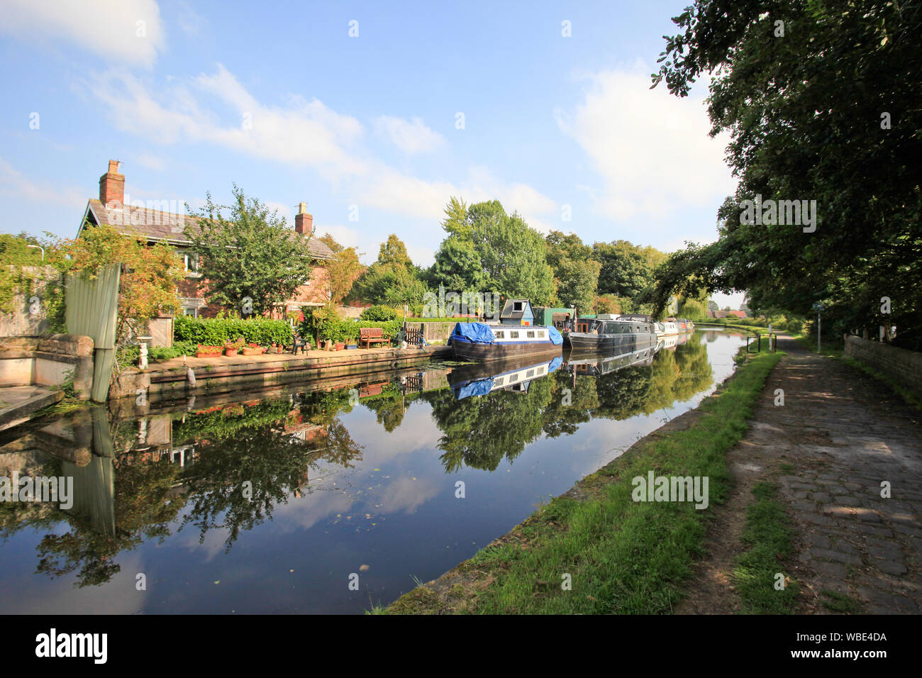 Leeds Liverpool Canal, Maghull, Merseyside Stock Photo Alamy